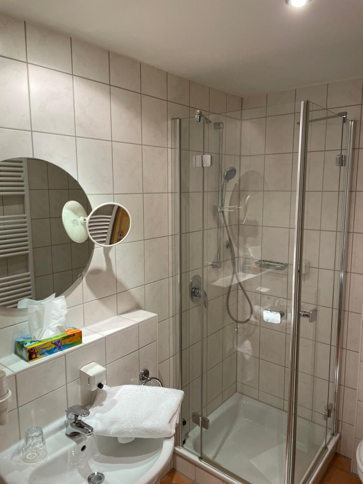 Budget Single Room