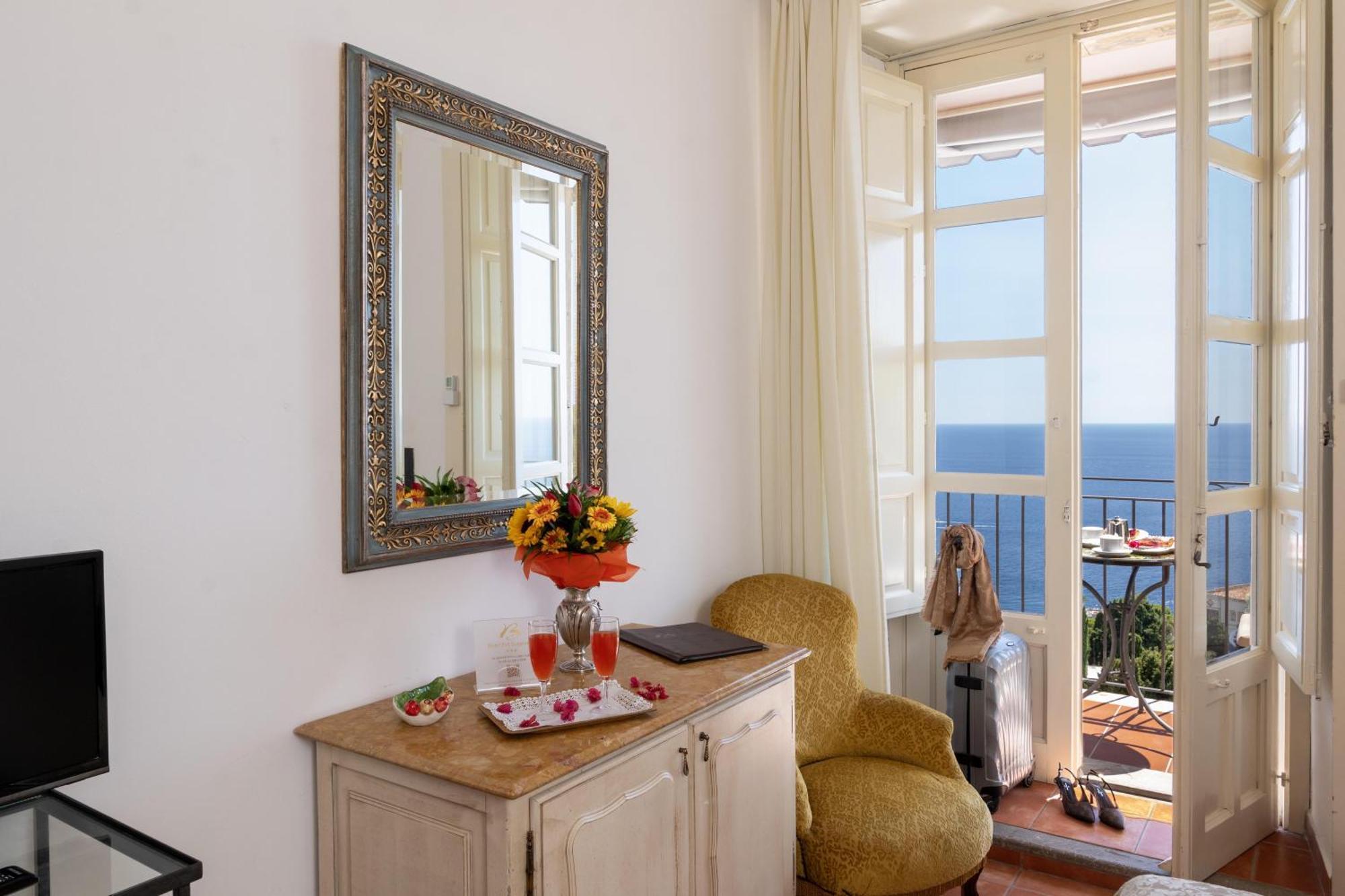 Standard Double Room Balcony Sea View