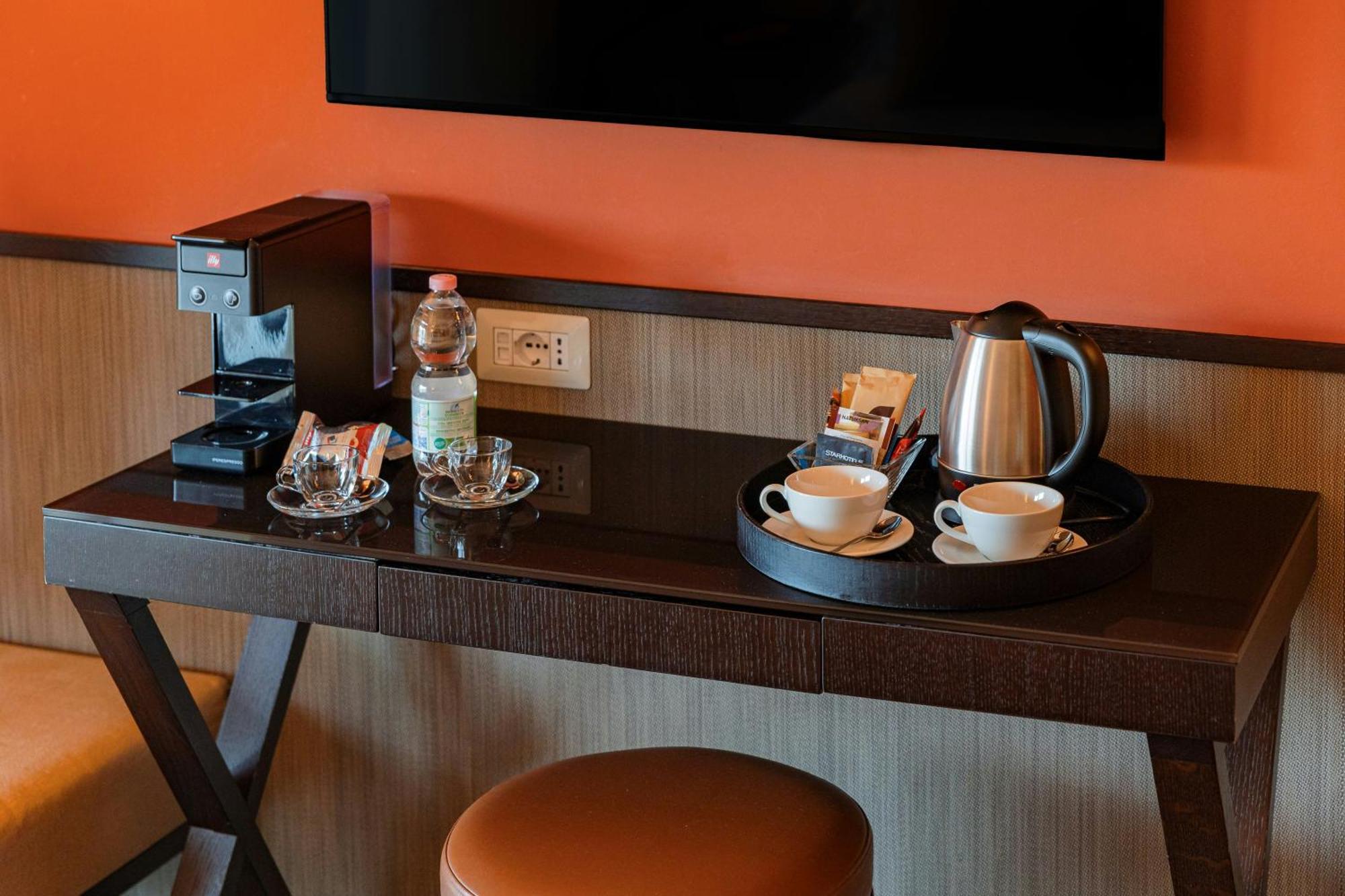 Deluxe Double or Twin Room Balcony