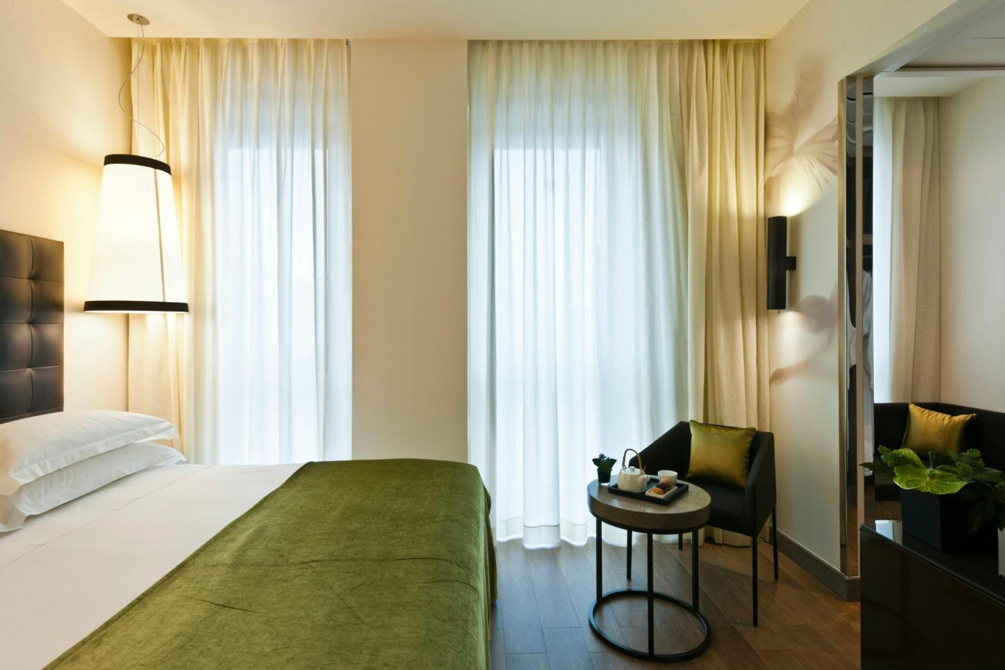 Deluxe Double or Twin Room View
