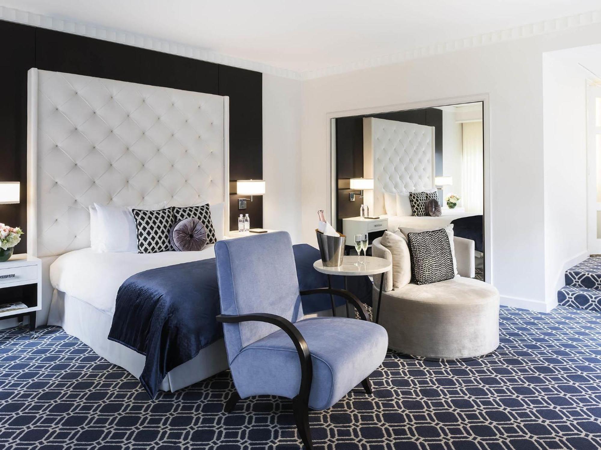 Prestige One Bedroom Suite King Bed,1758277307:JPEG
