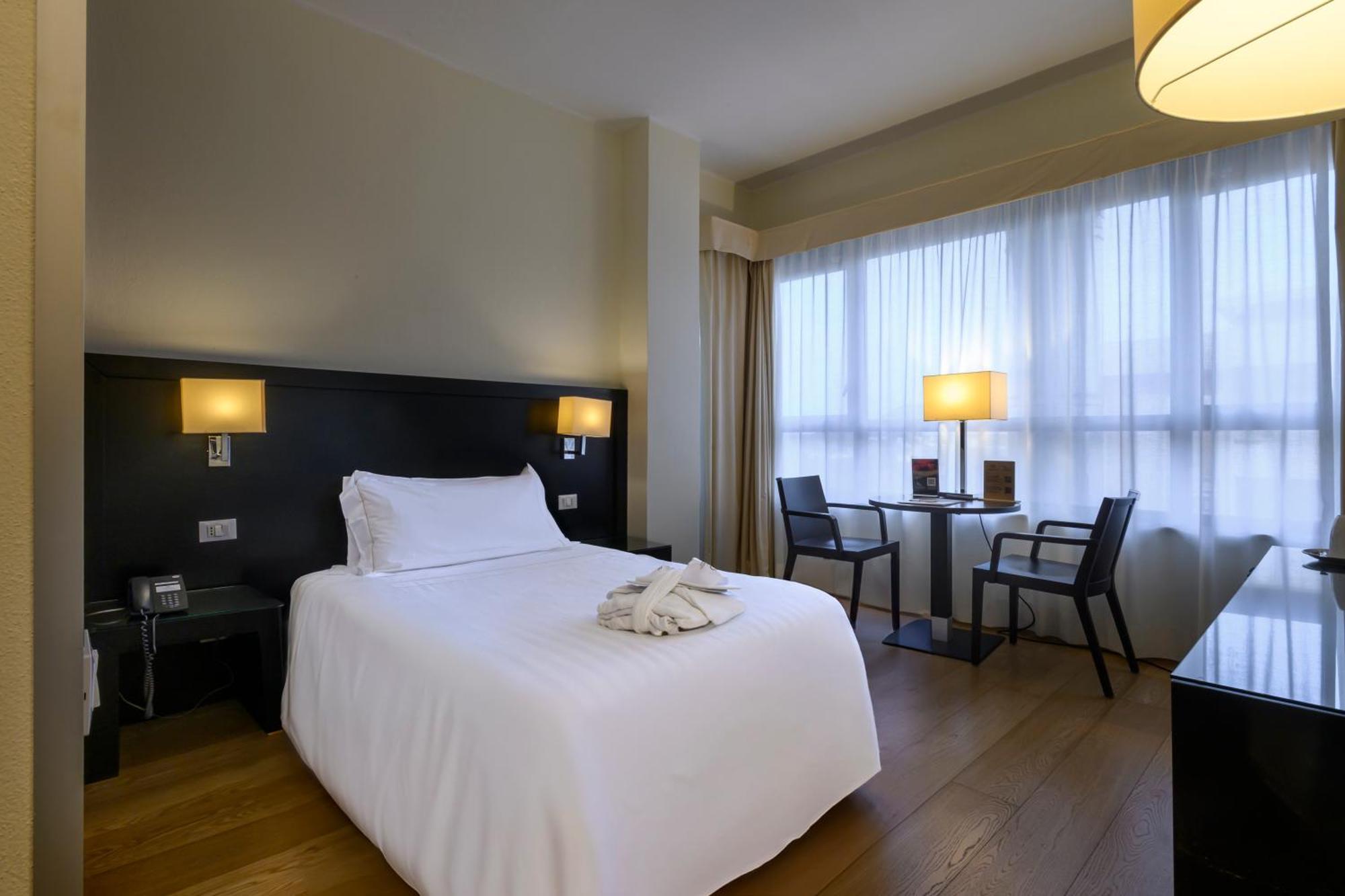 Superior Single Room