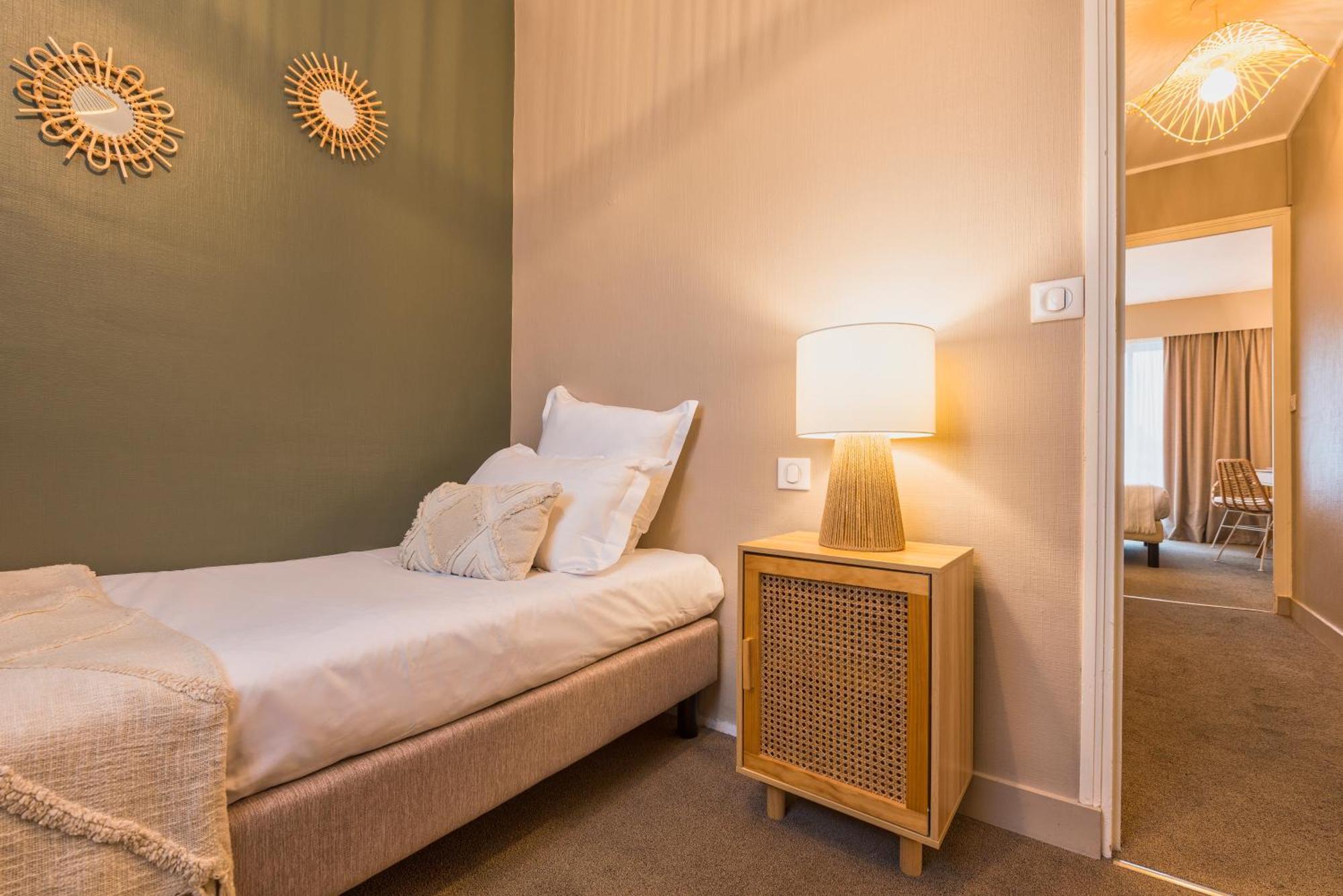 Triple Room Terrace