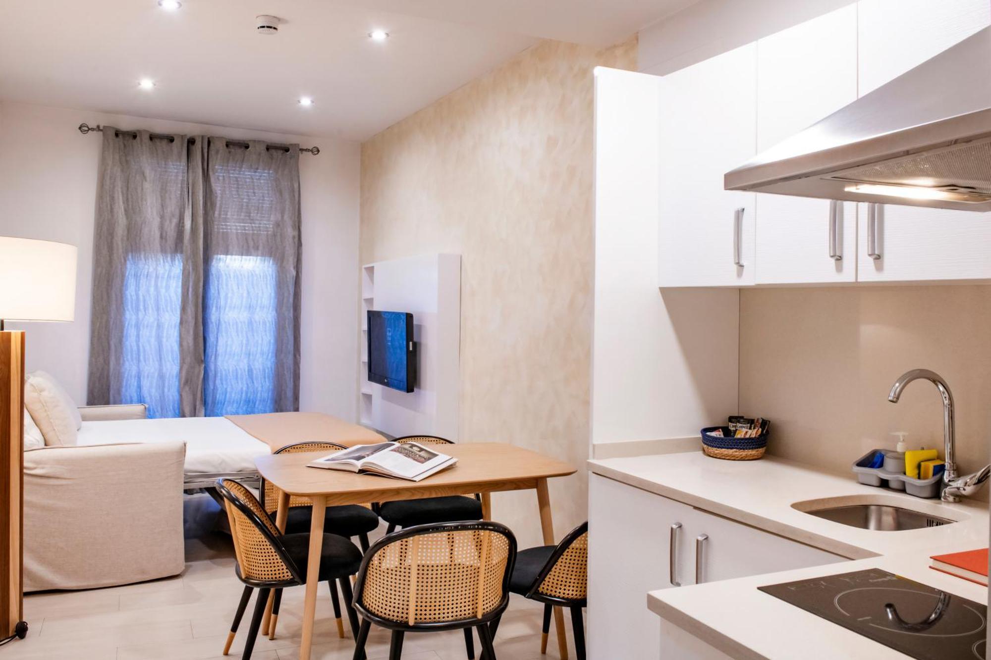 One-Bedroom Apartment