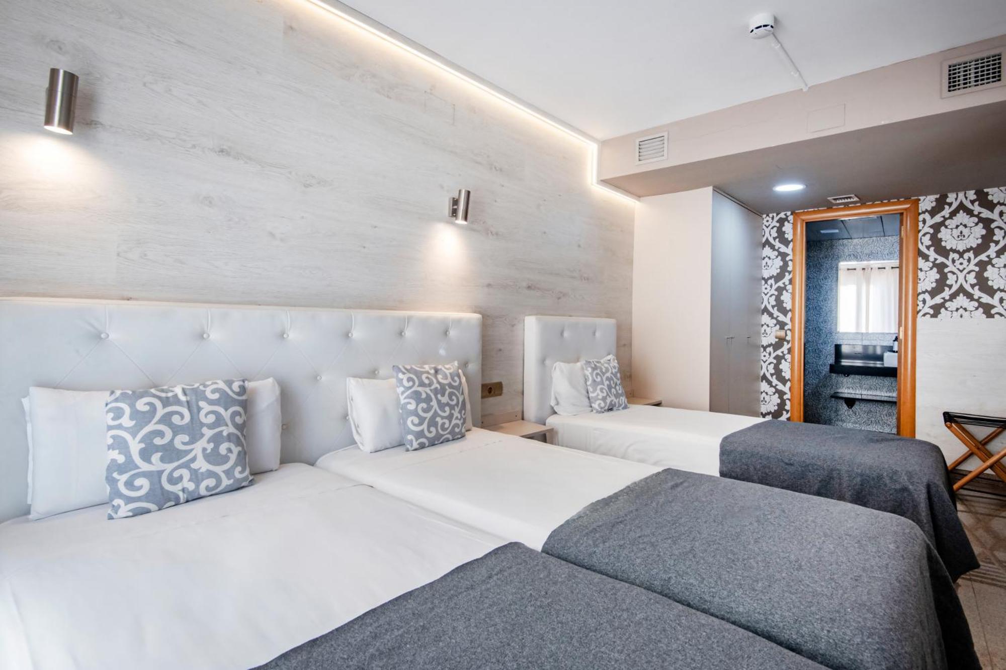 One-Bedroom Apartment Penthouse