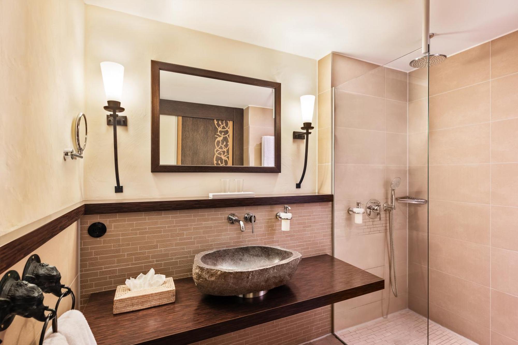 Family Room with Sofa Bed,1730012124:JPEG