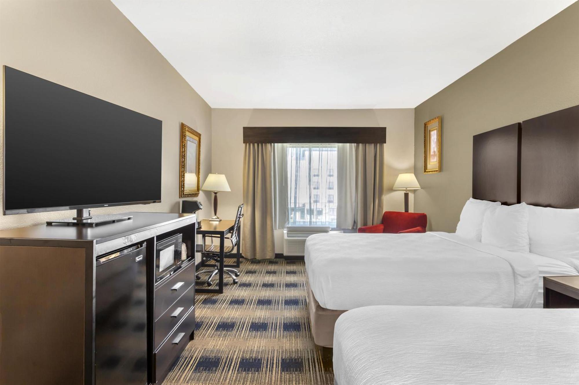 Queen Room Two Queen Beds