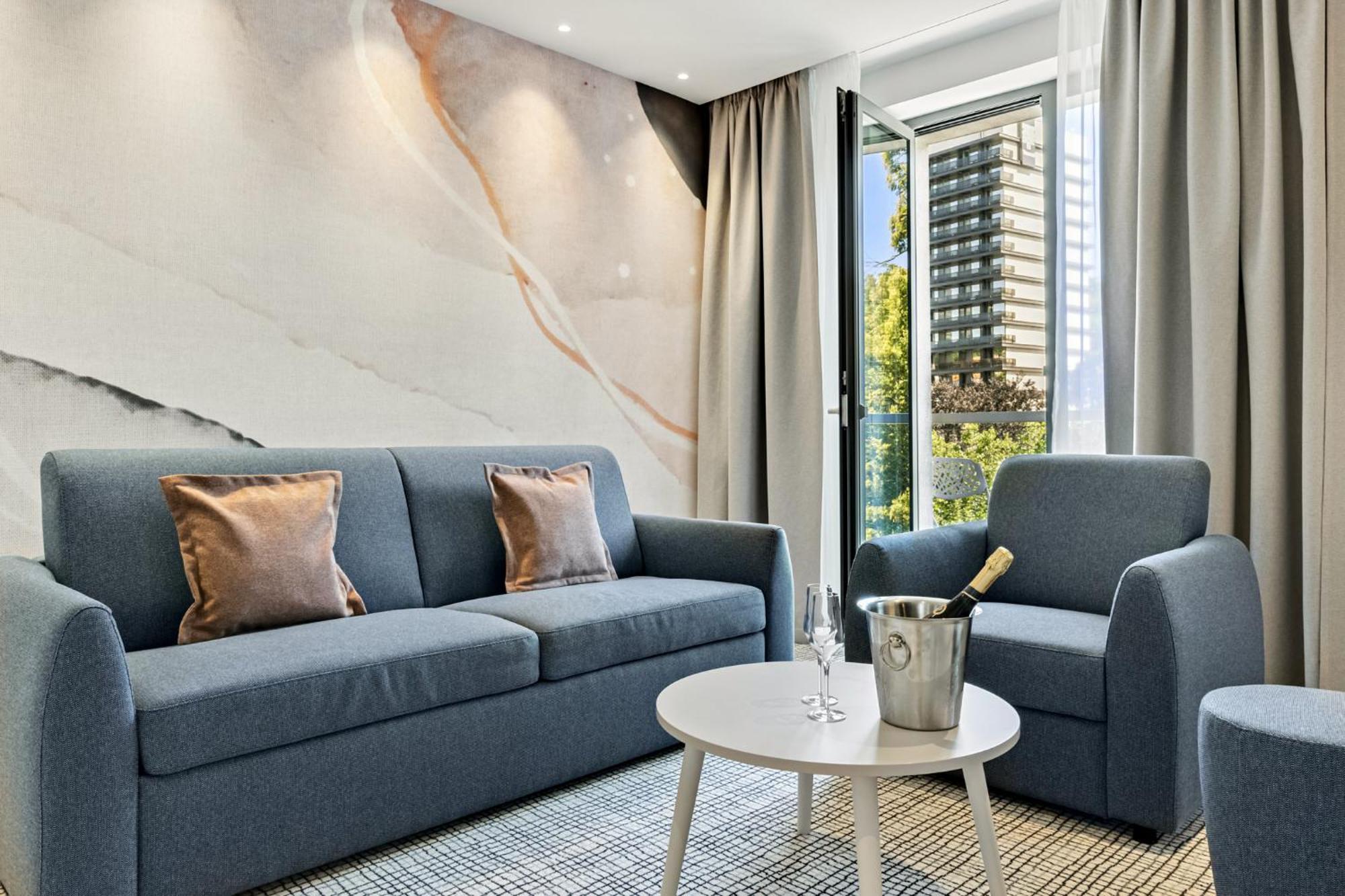 Junior Suite City View