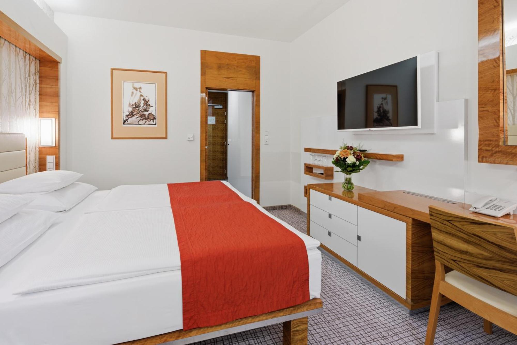 Classic Double Room Wellness Access