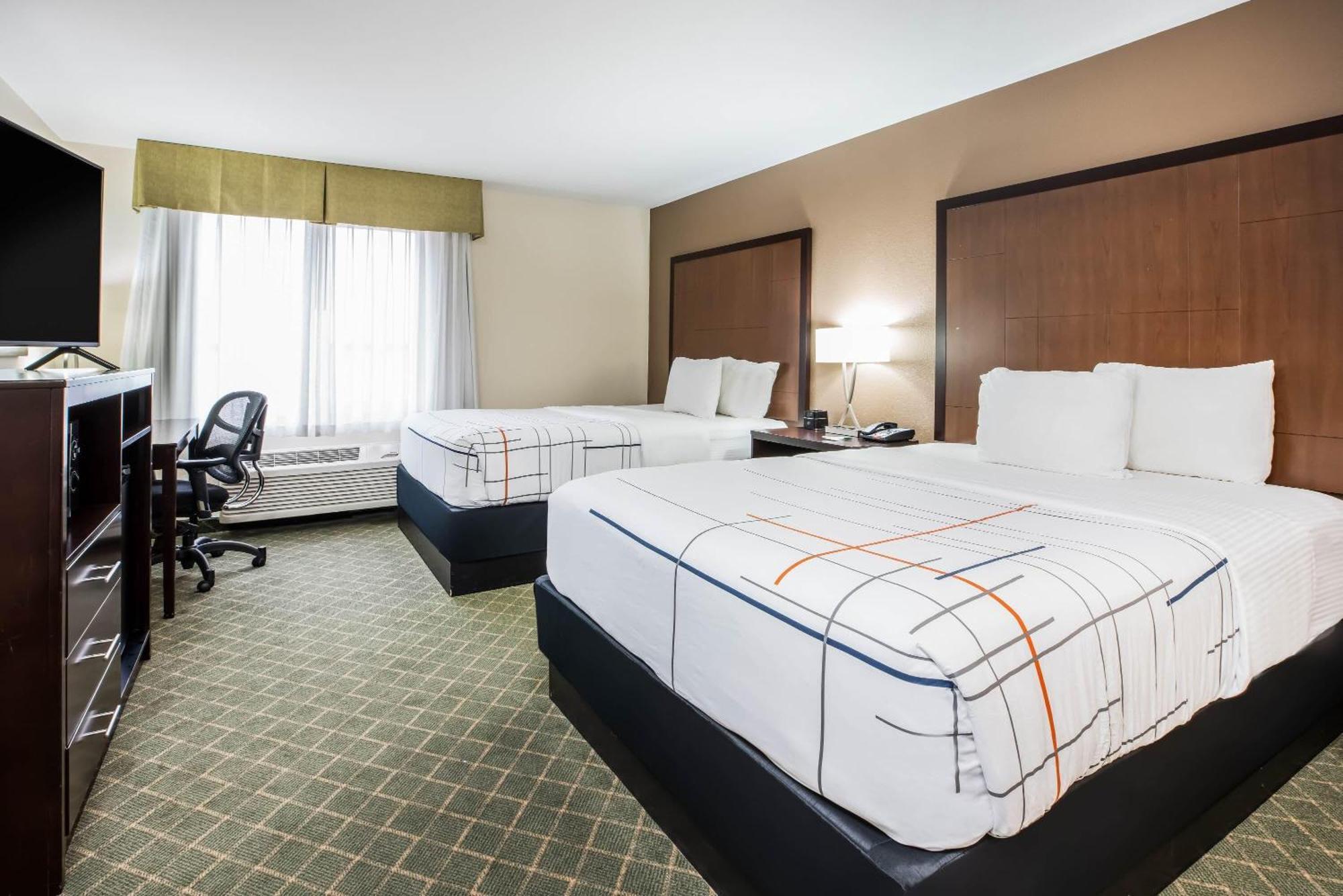 Deluxe Queen Room Two Queen Beds