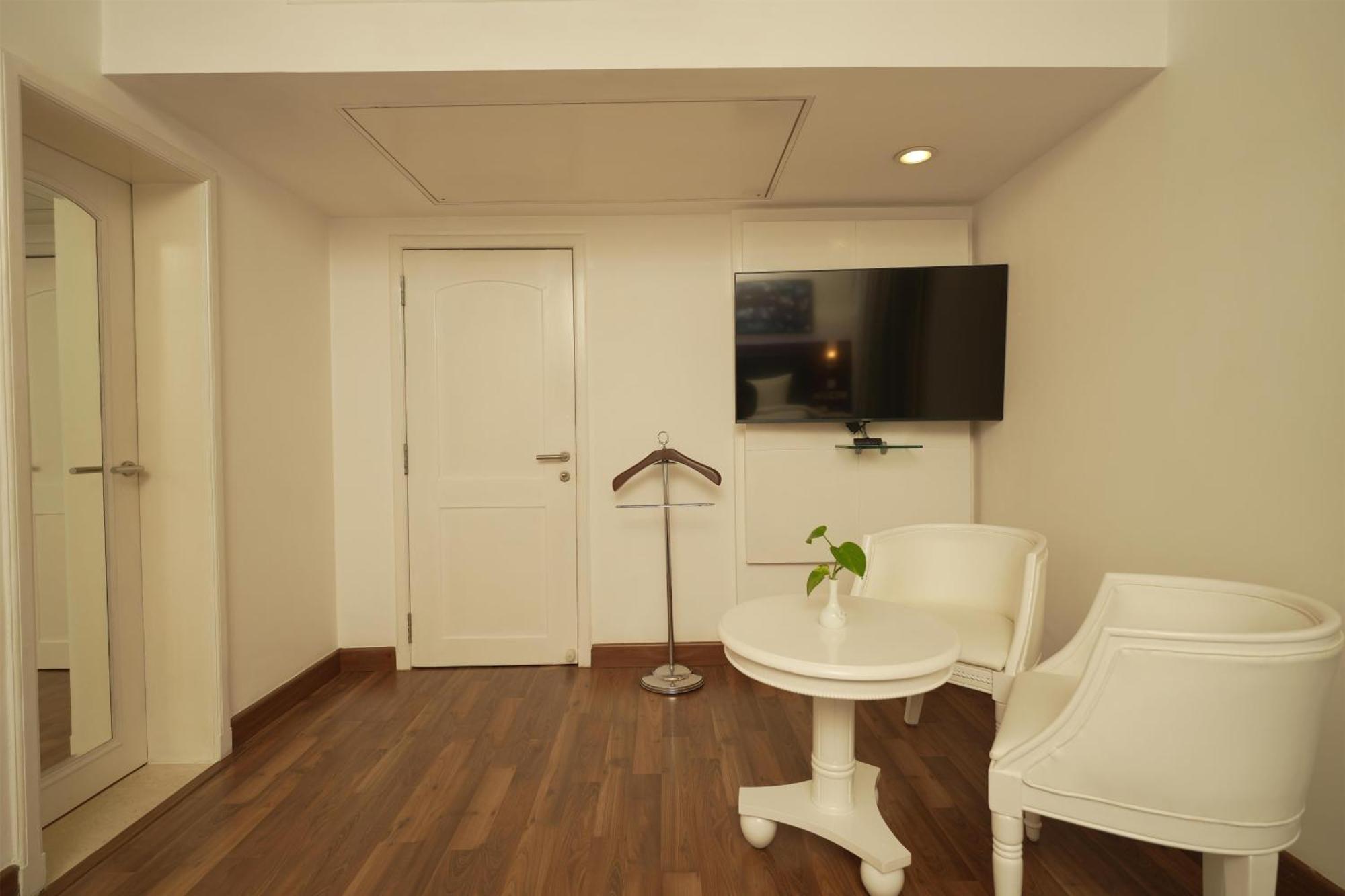 Deluxe Suite Disc on F&B SPA