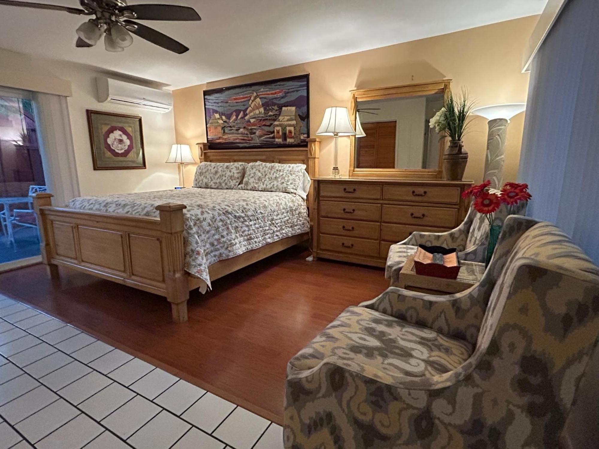 King Room