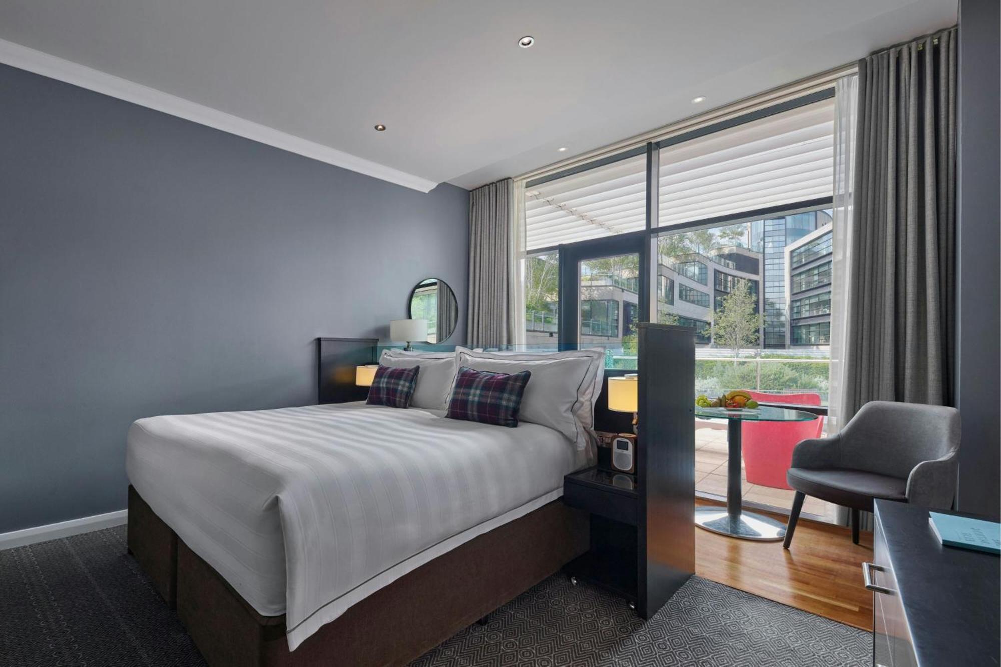 Greenside Terrace Room 1 King Balcony