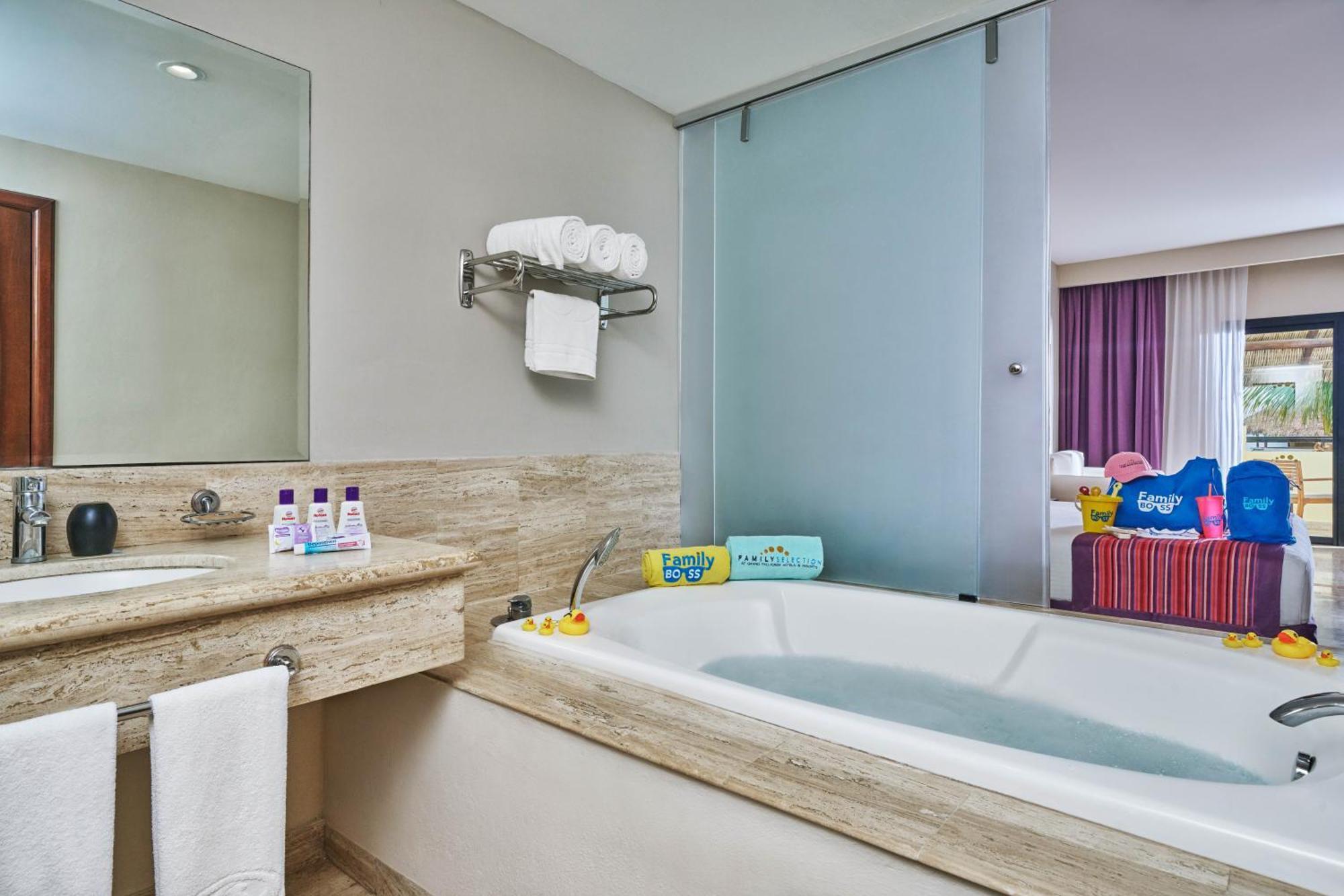 Family Selection Junior Suite