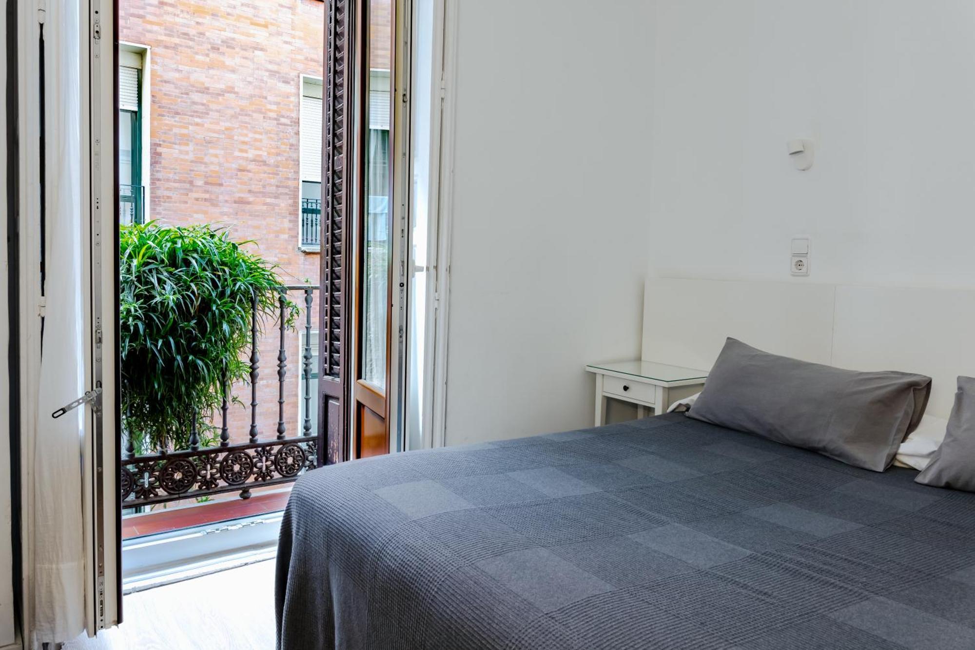 Large Double Room