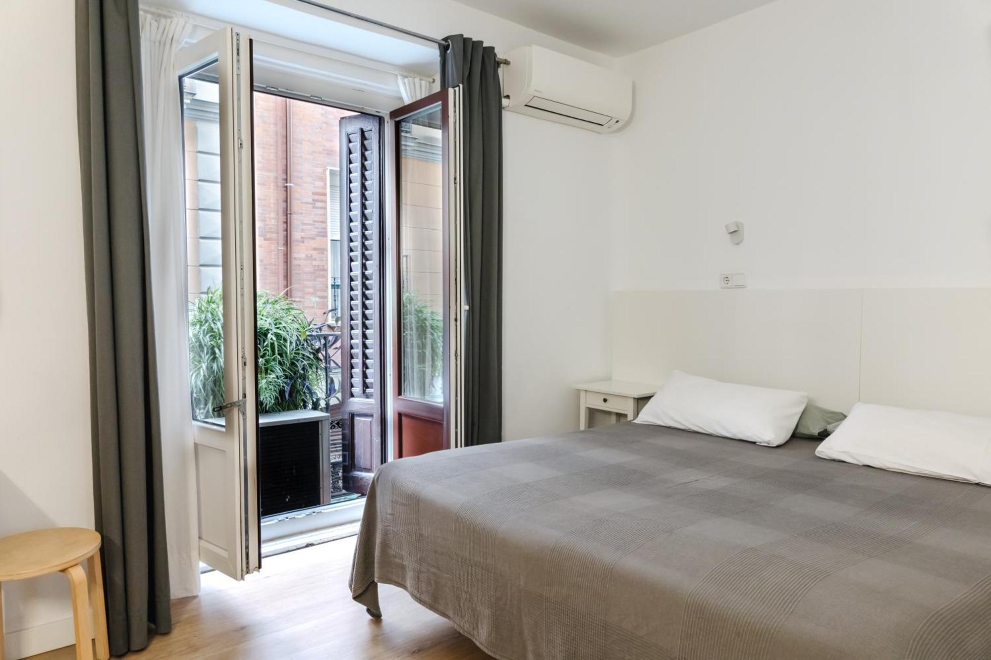 Large Double Room