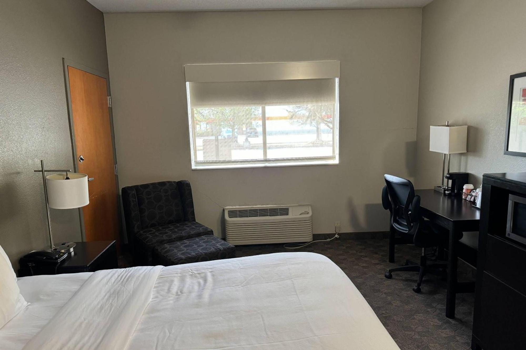 King Room Disability Access Non-Smoking