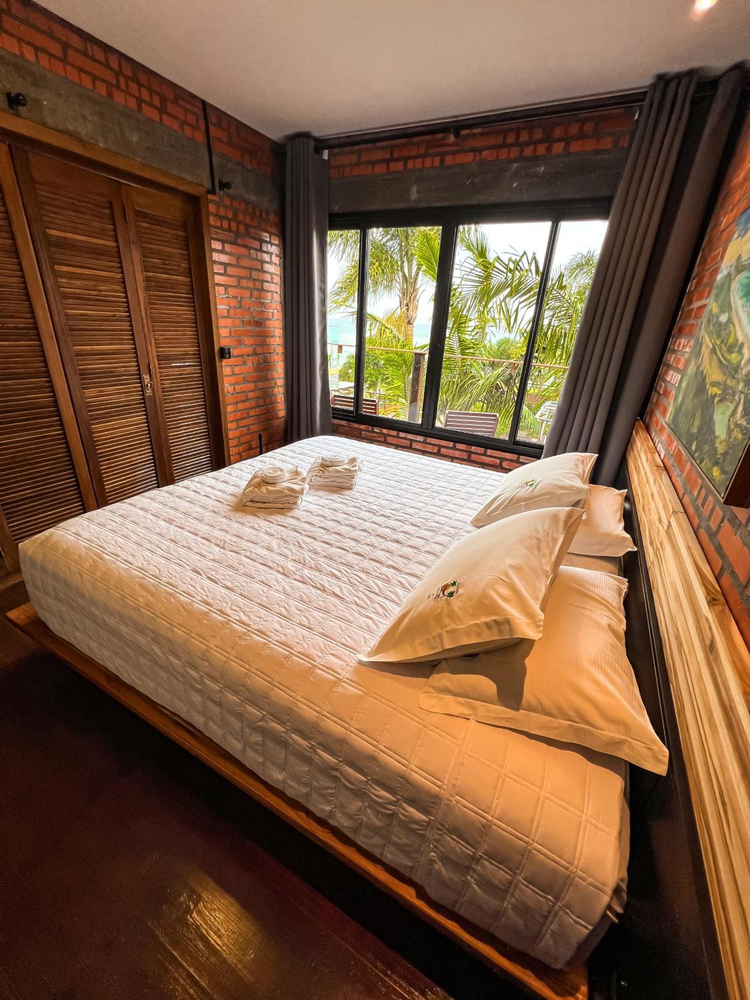 King Suite Ocean View