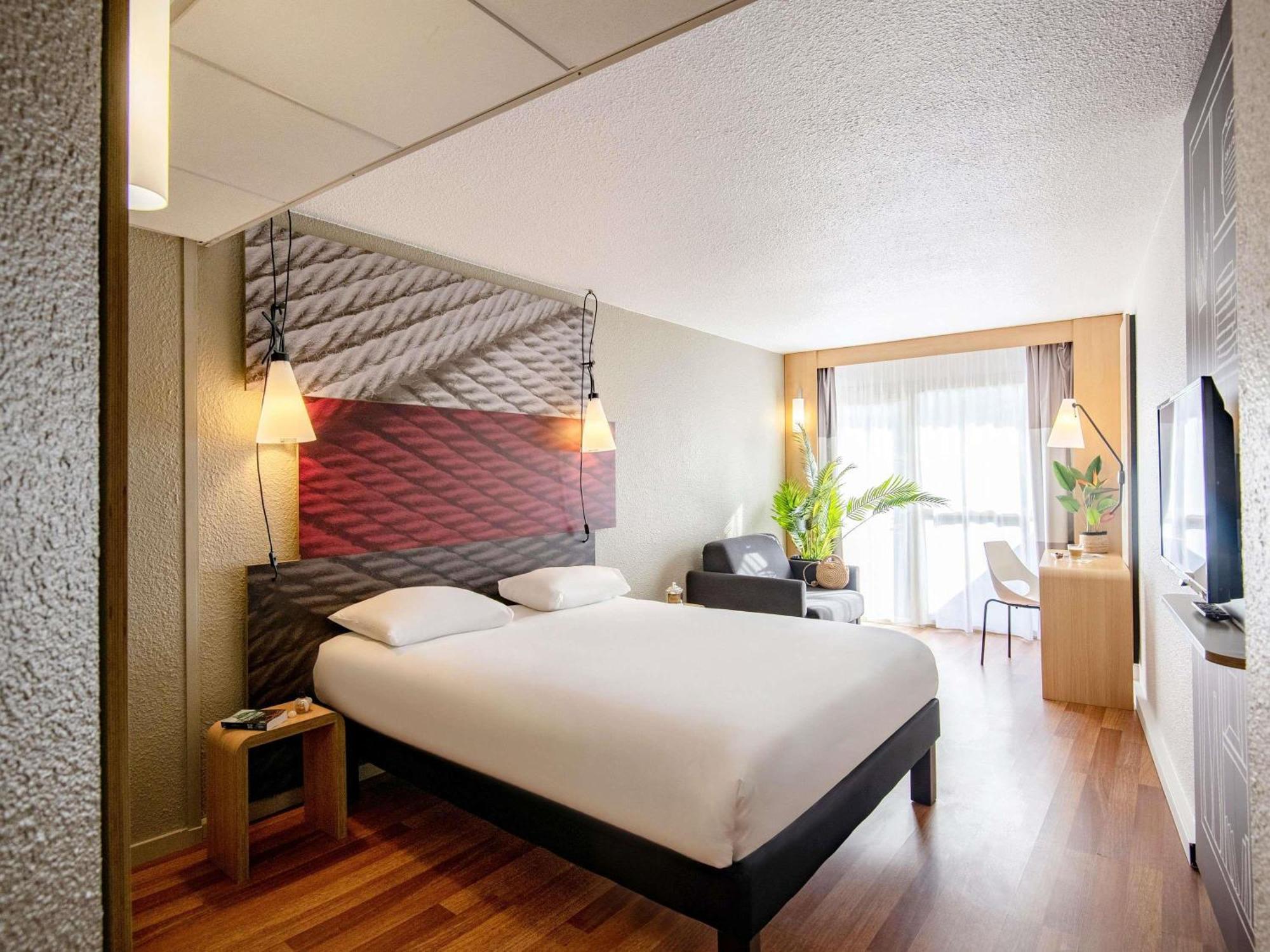Standard Room 1 double bed 1 single bed