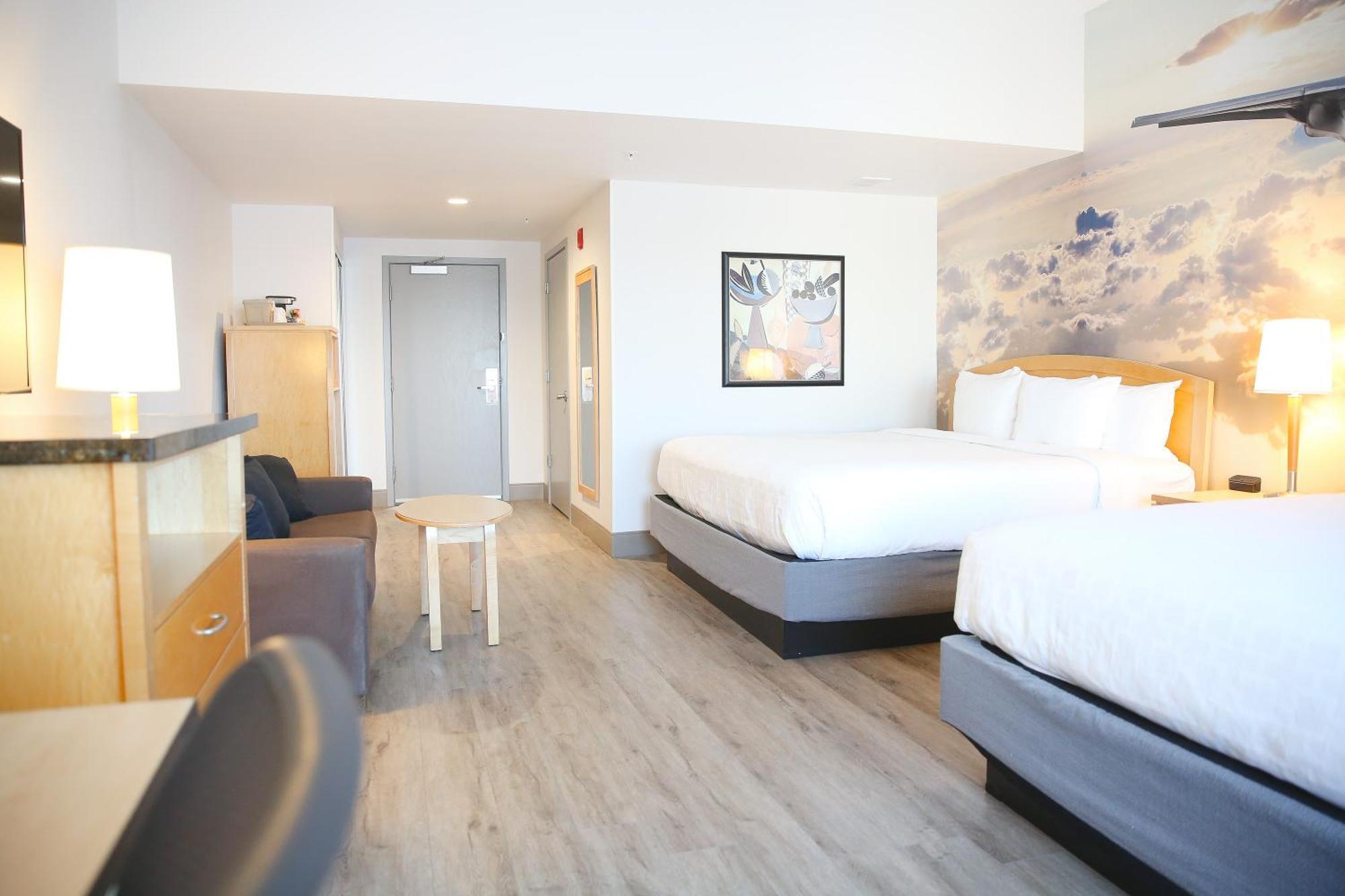 Quadruple Room Two King Beds Non Smoking