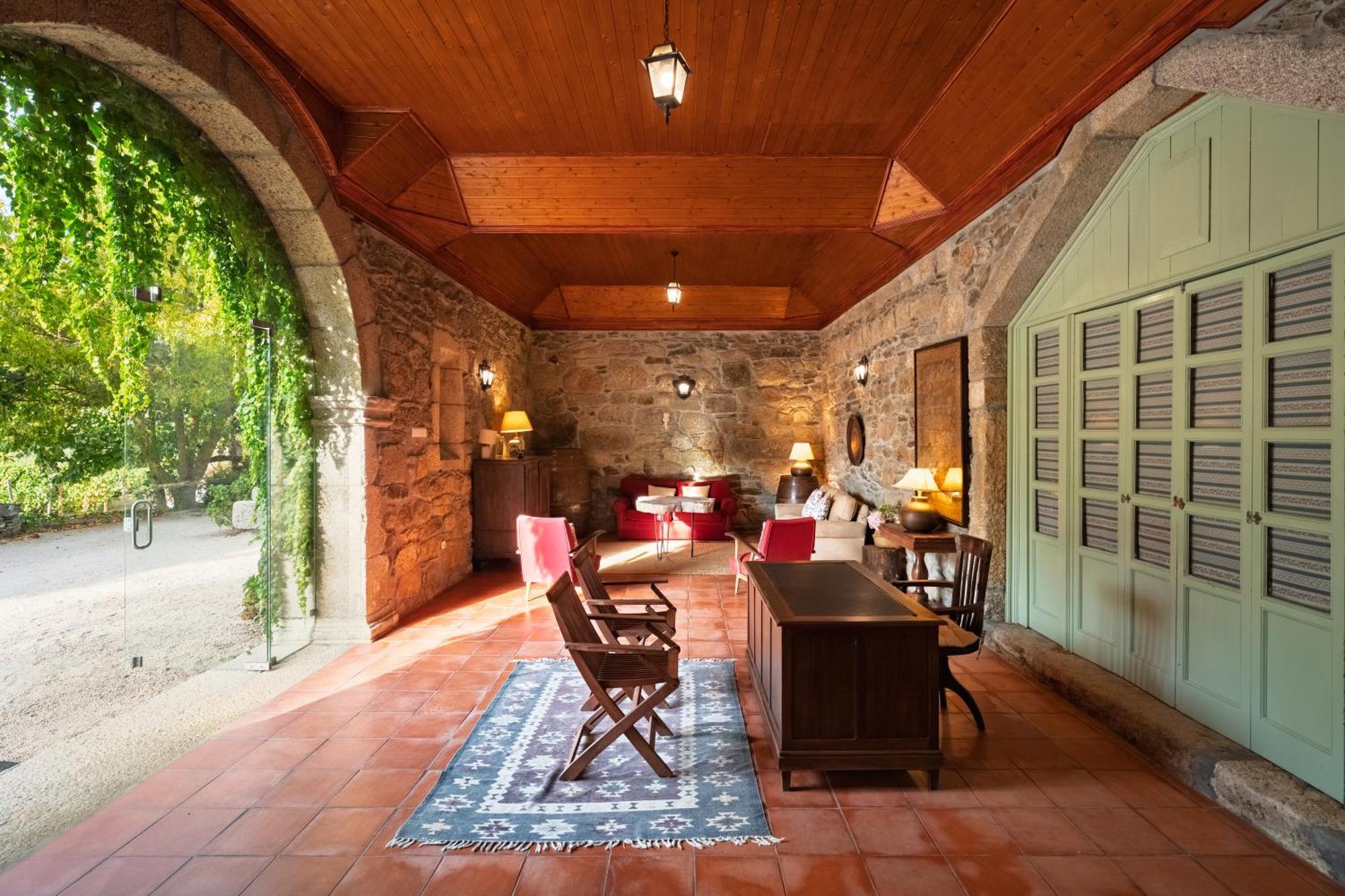 Standard Double or Twin Room Garden View