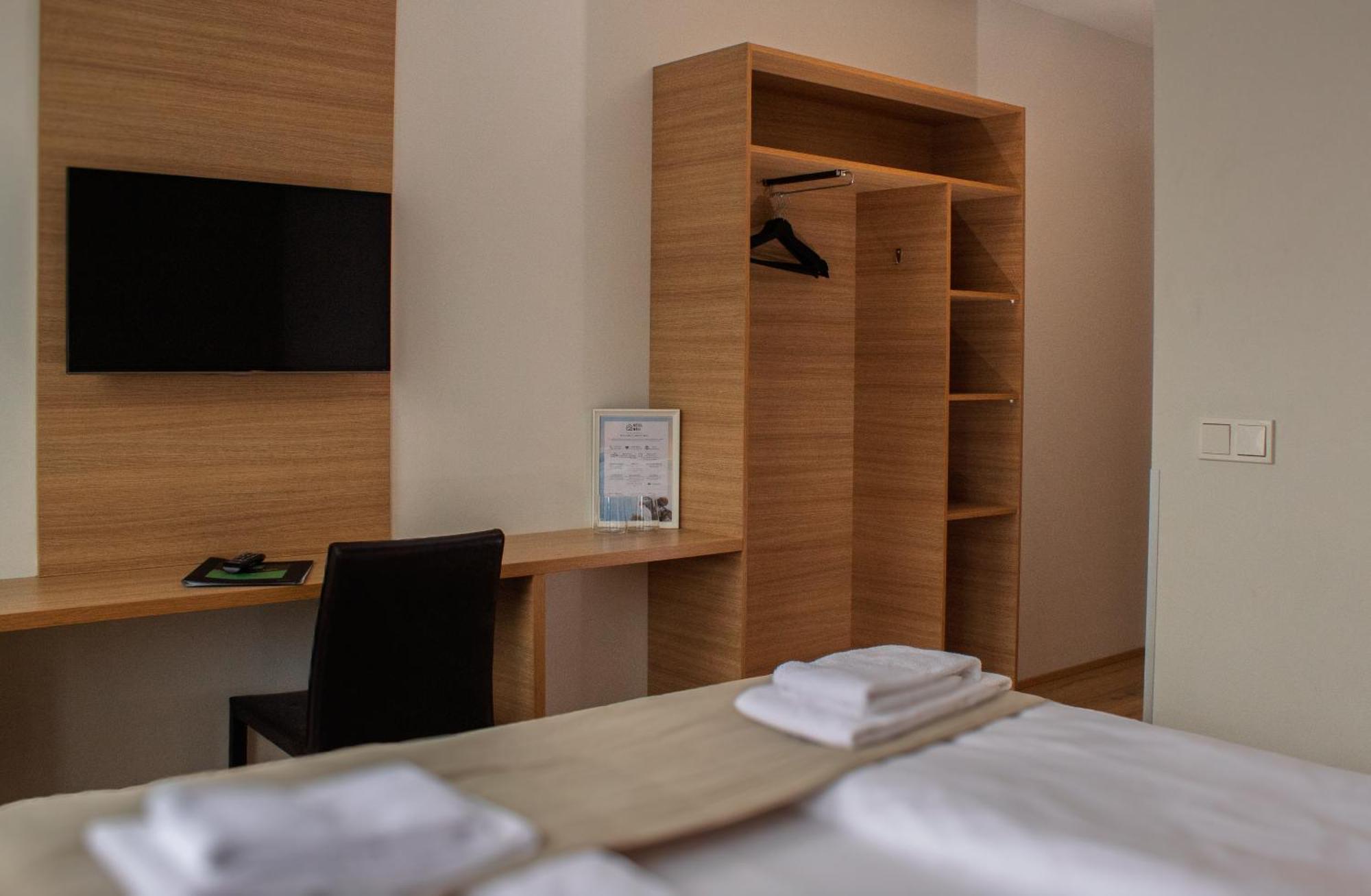 Basic Double Room