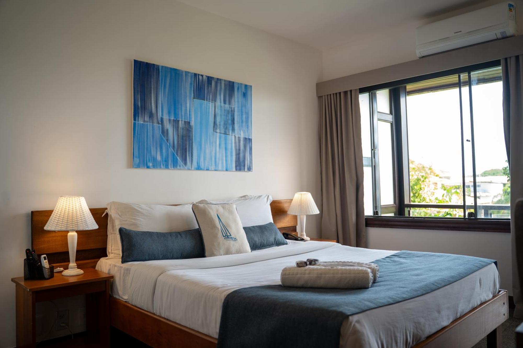 Deluxe Double Room Garden View