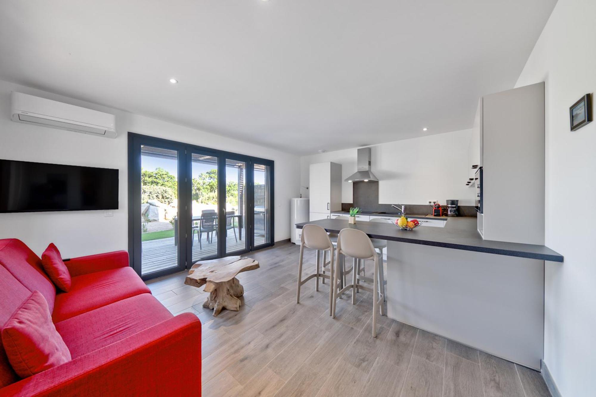 One-Bedroom Apartment Air Conditioning Terrace