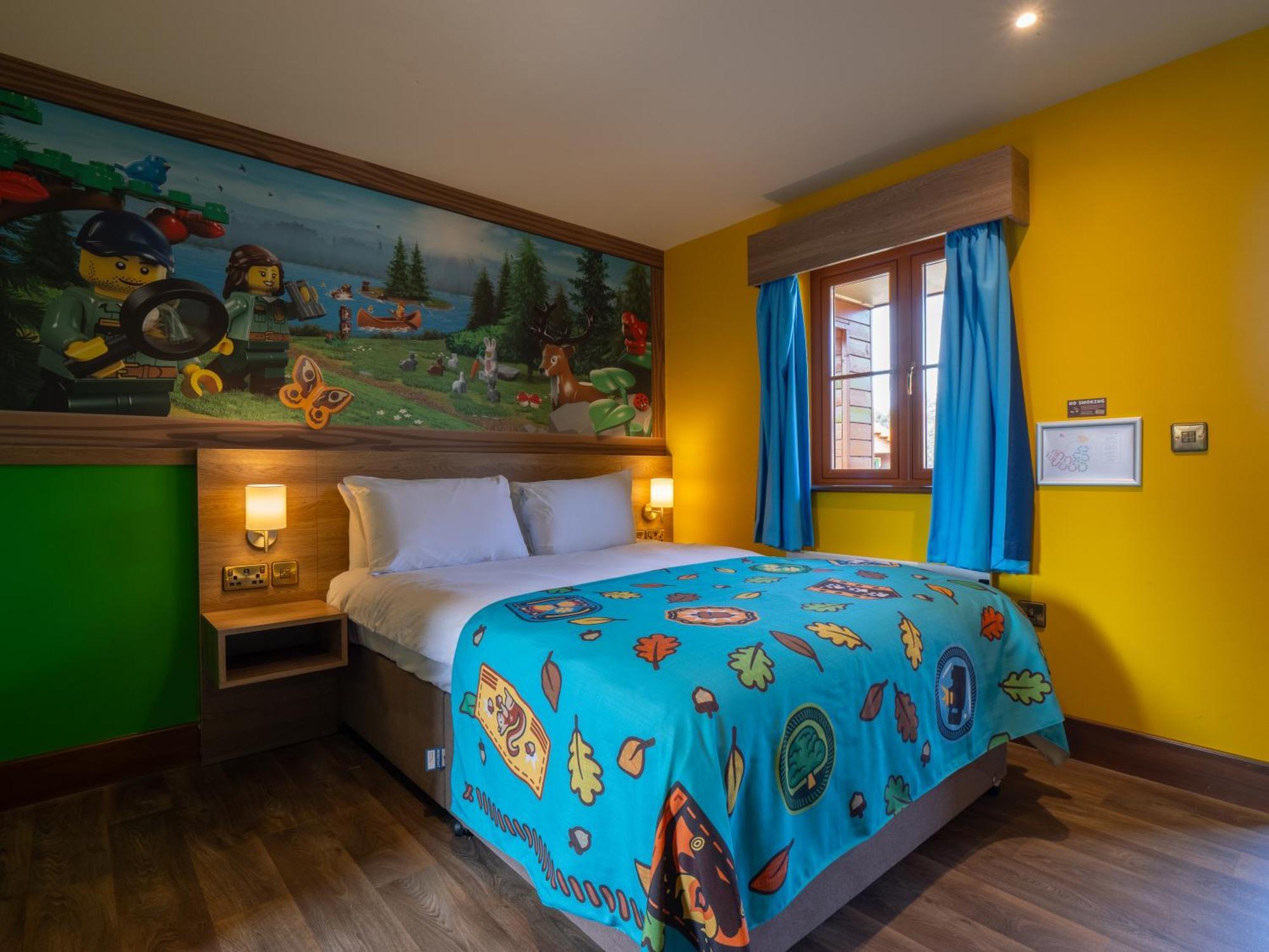 Accessible Woodland Village Lodge
