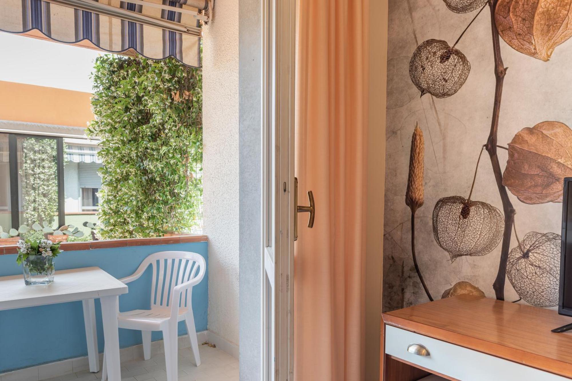 Triple Room Balcony