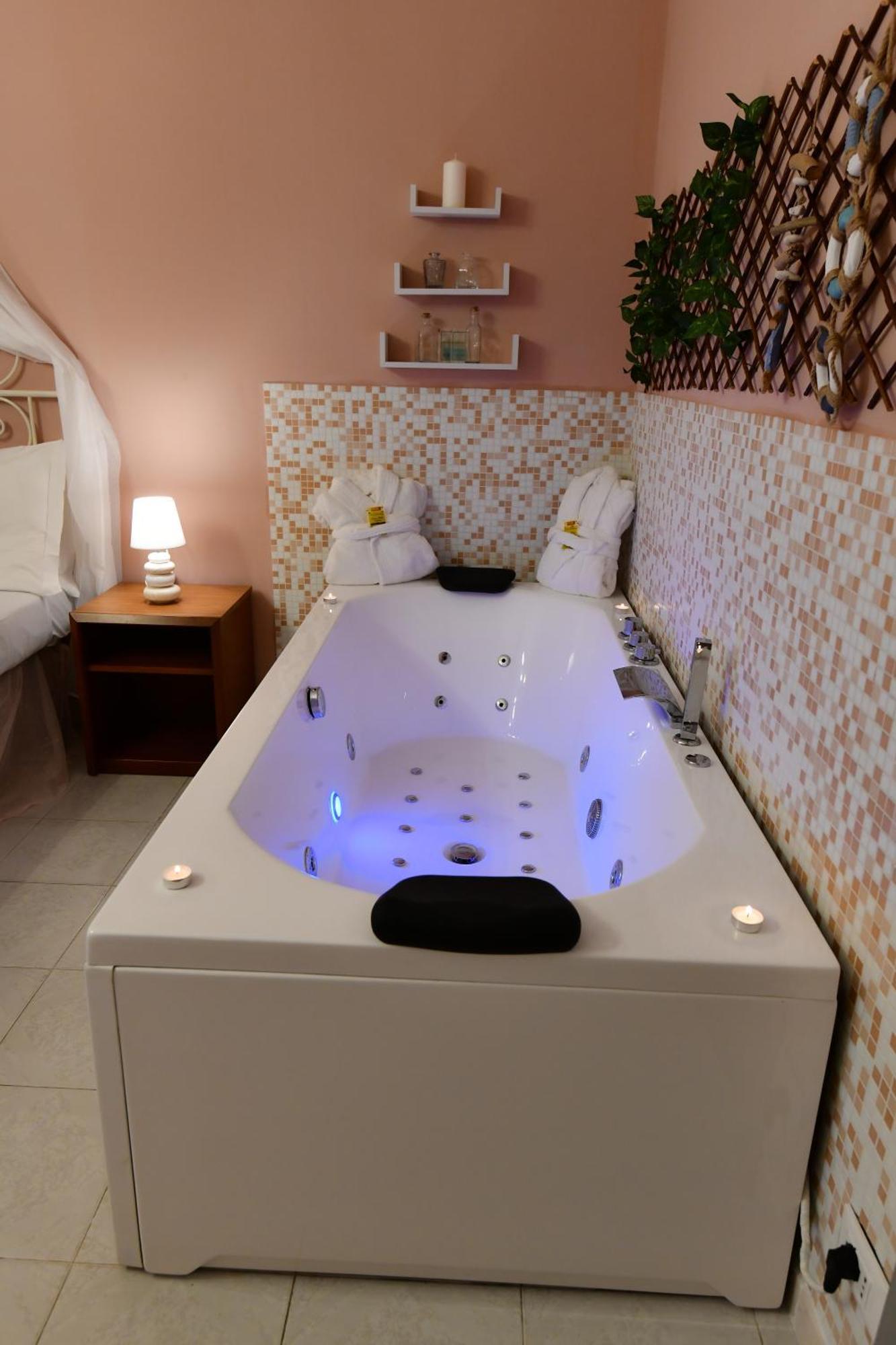 Double Room Spa Bath