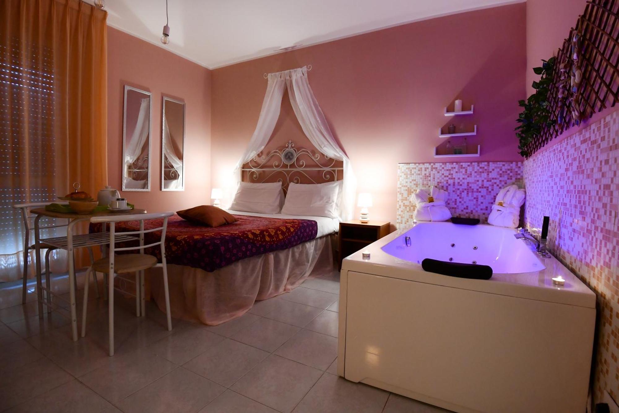 Double Room Spa Bath