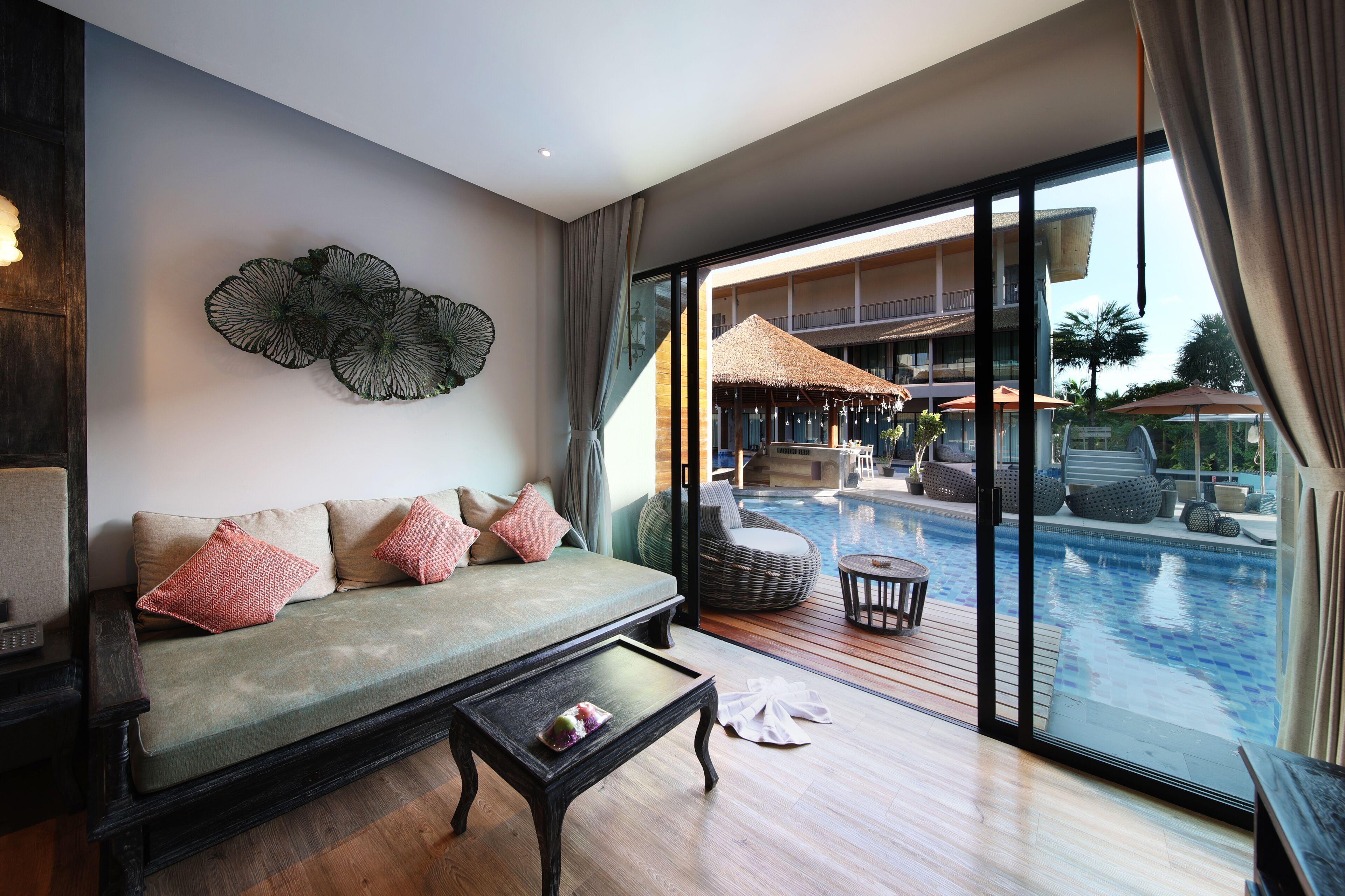 Deluxe Double or Twin Room Pool Access