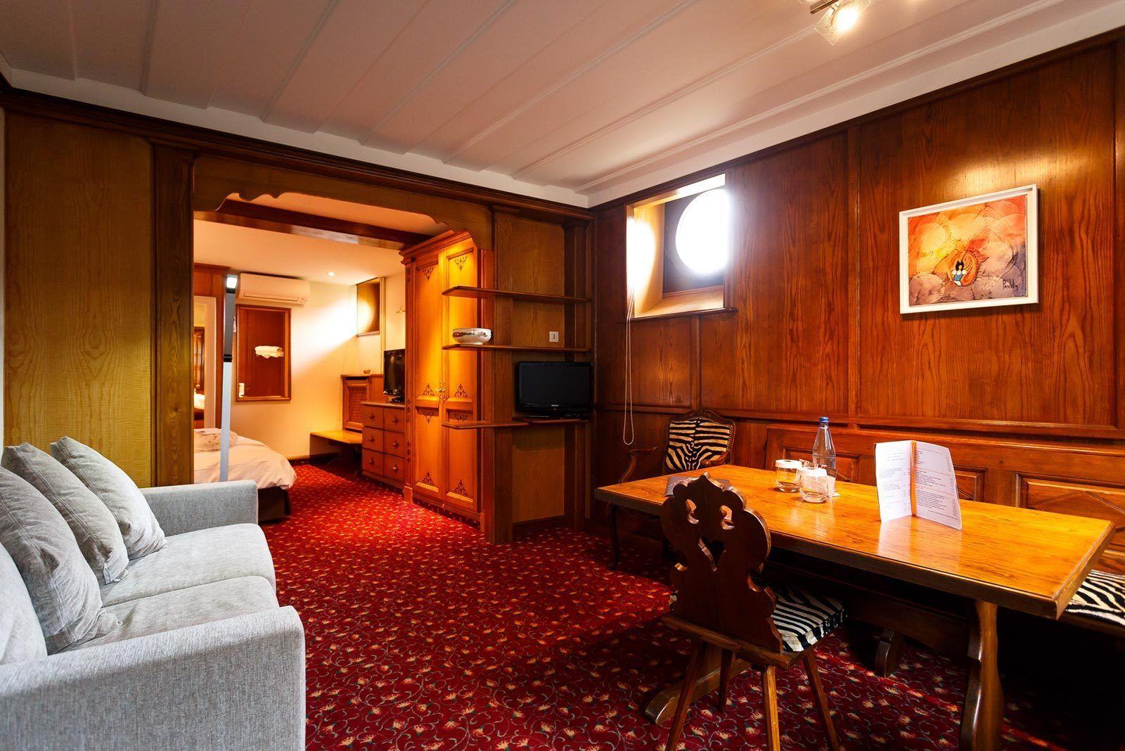 Exclusive Room