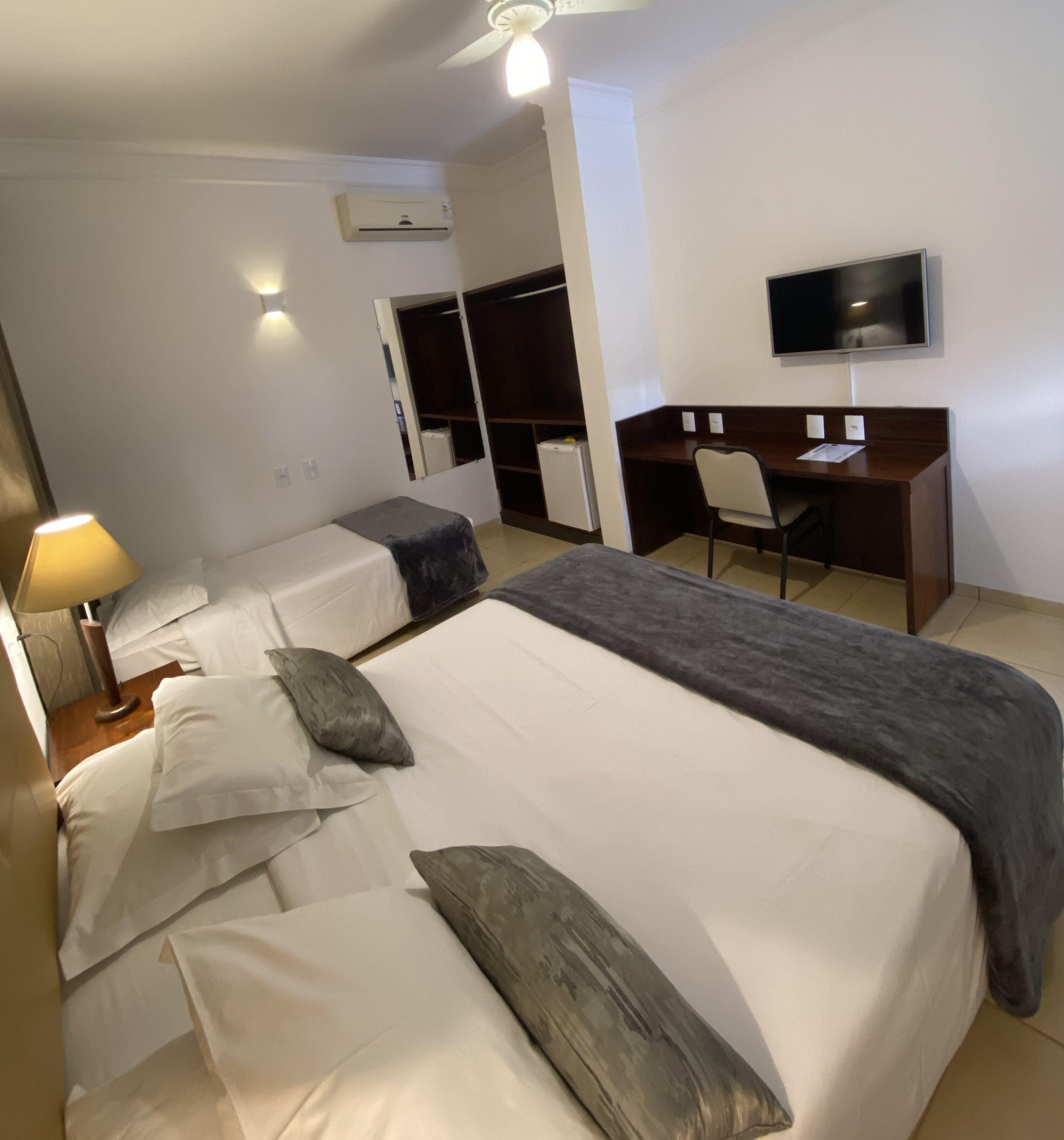 Comfort Triple Room