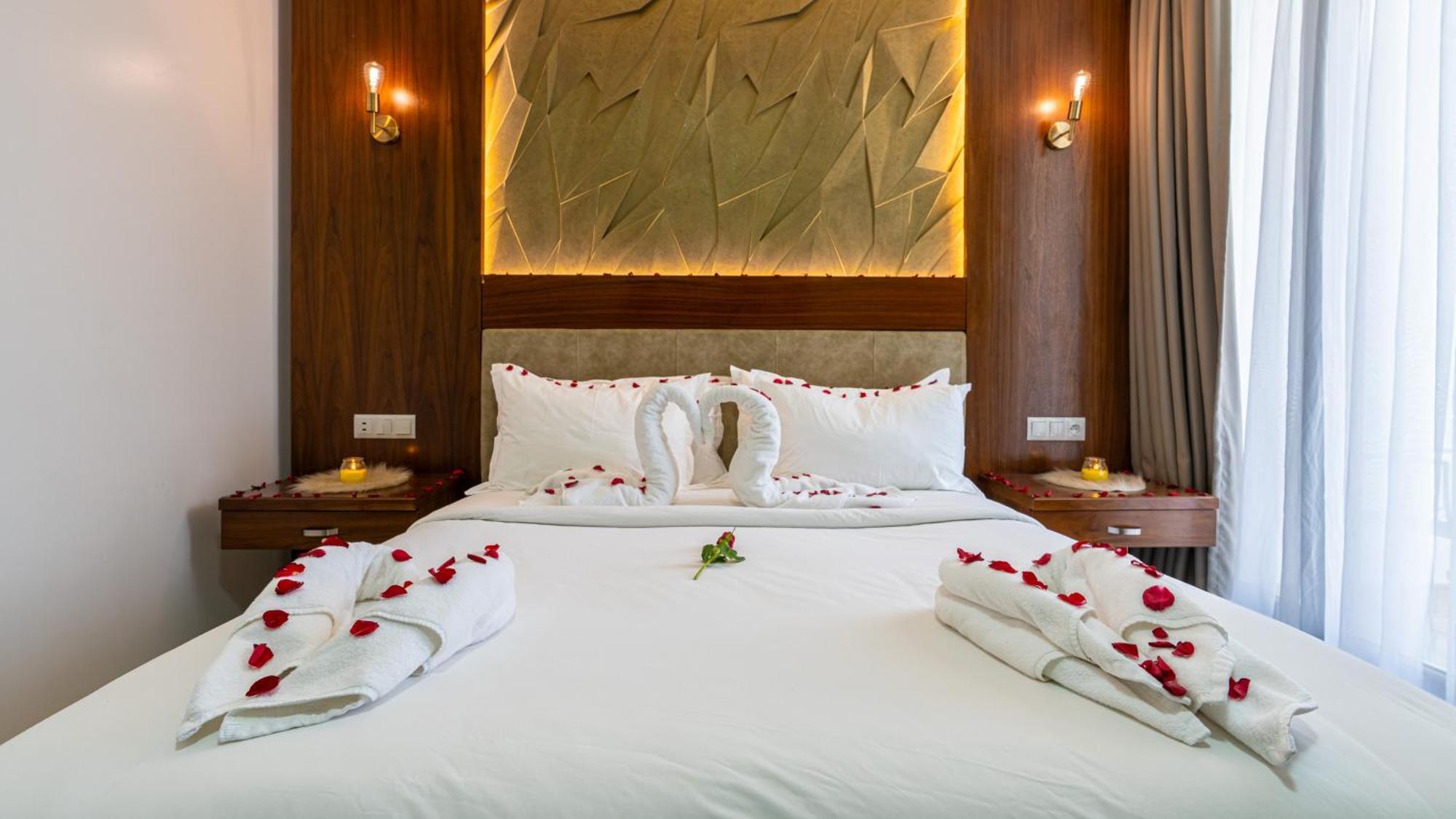 Standard King Room