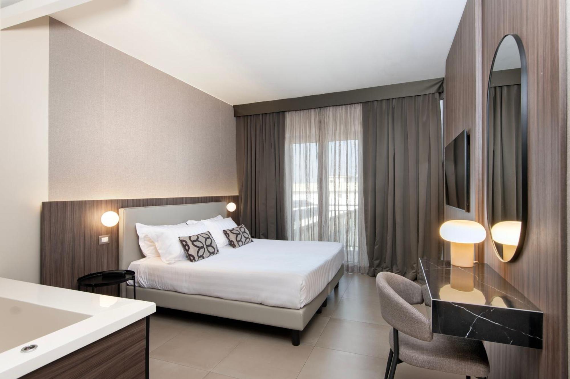 Double Room Spa Bath