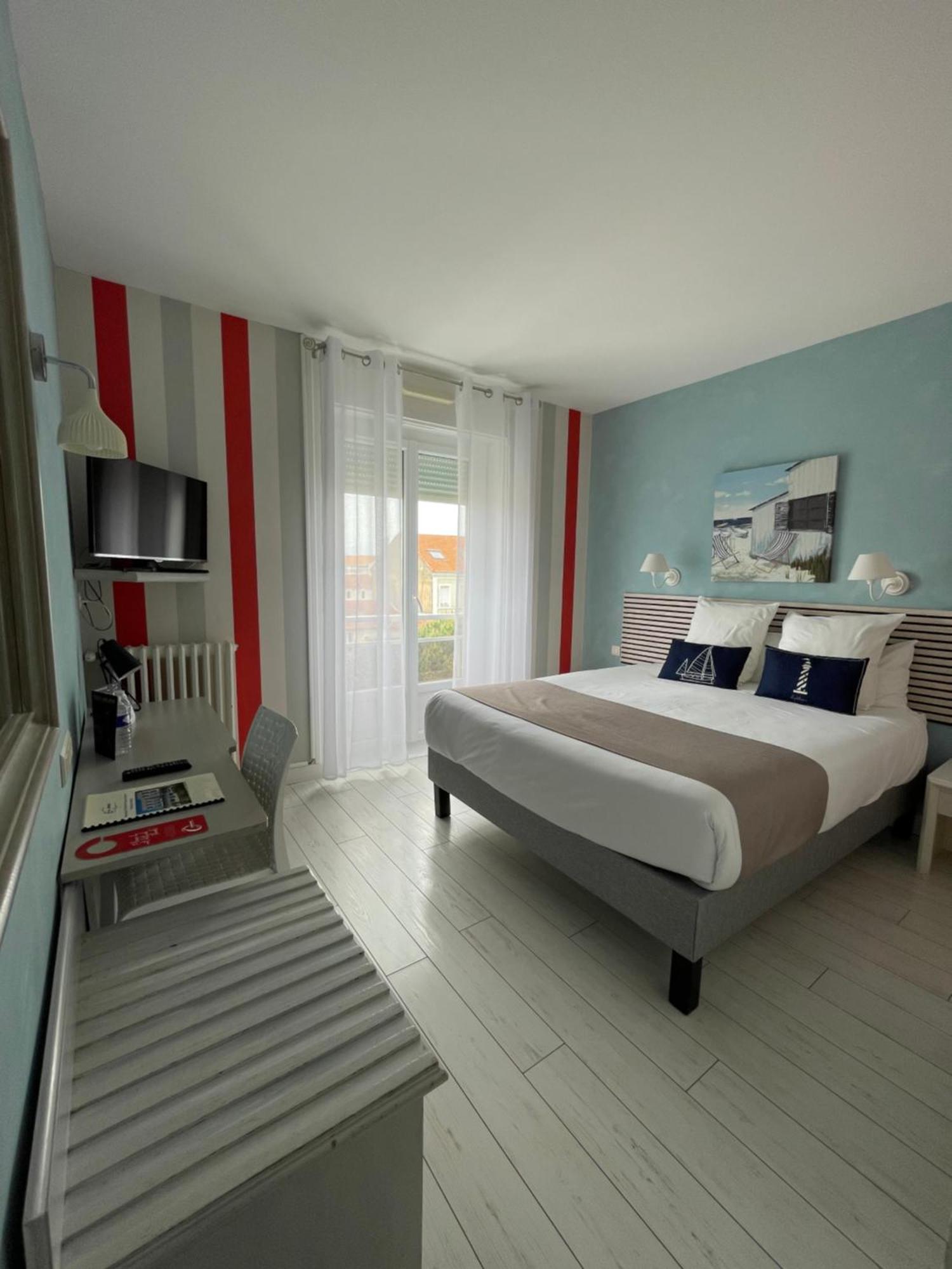 Double Room City View