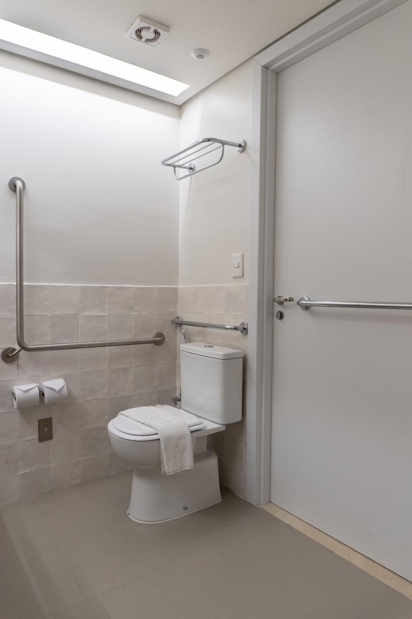 Standard Double Room Disability Access