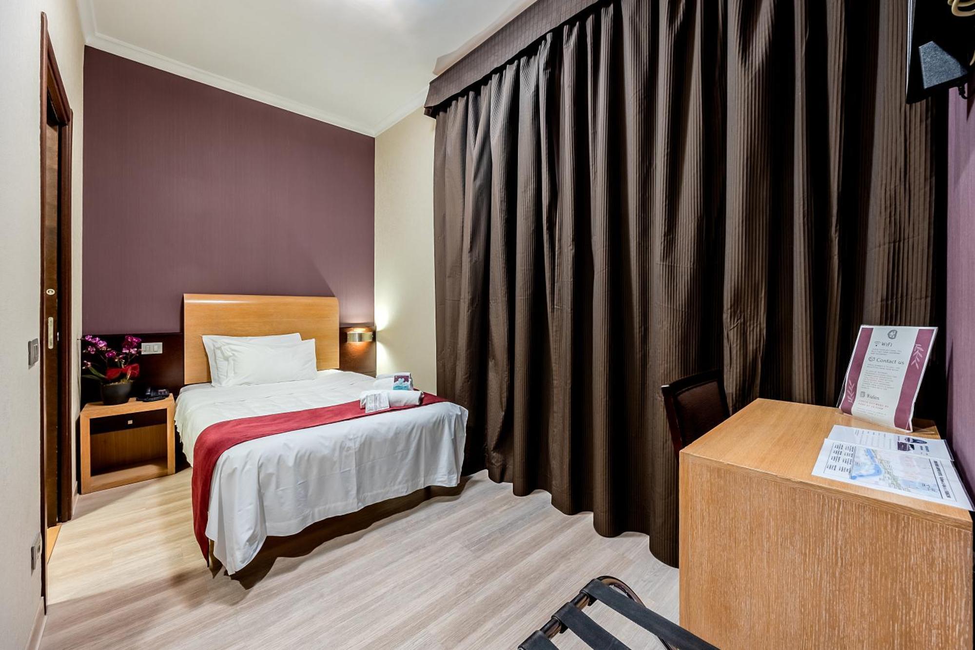 Superior Single Room,1739375095:JPEG