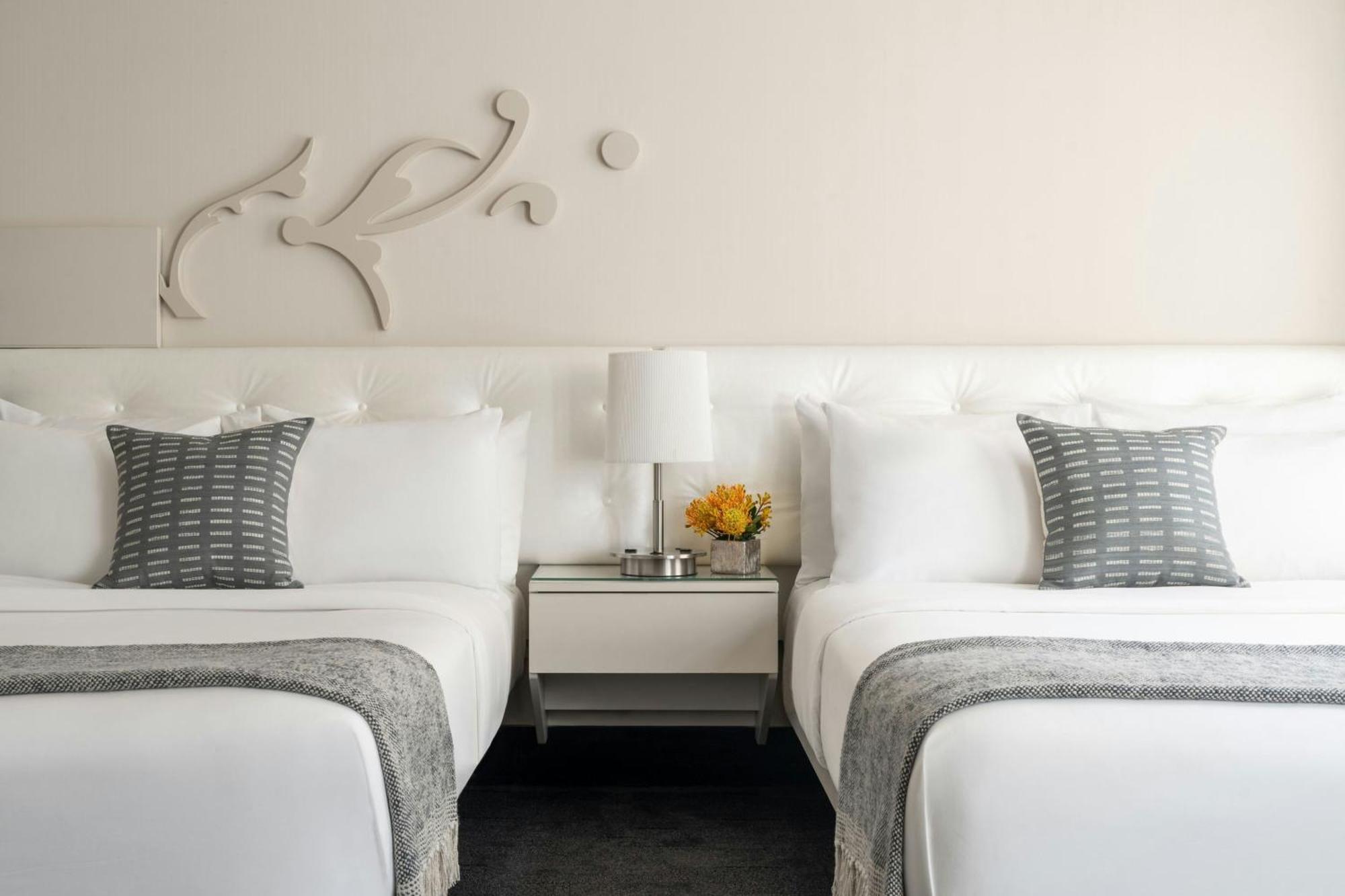 Deluxe Double Room Two Double Beds Tub Mobility or Hearing Accessible,1739375293:JPEG