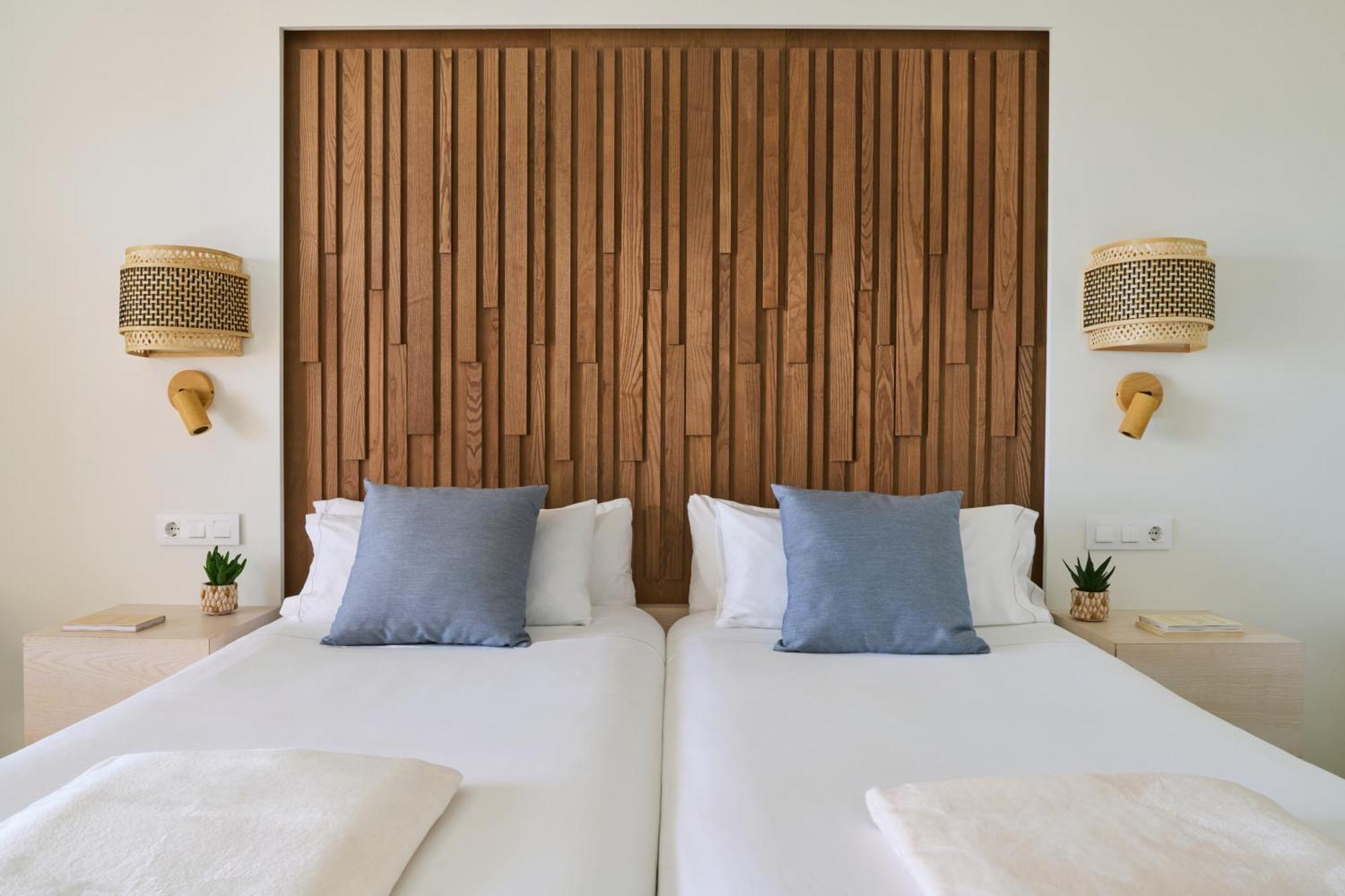 Double Room Side Sea View
