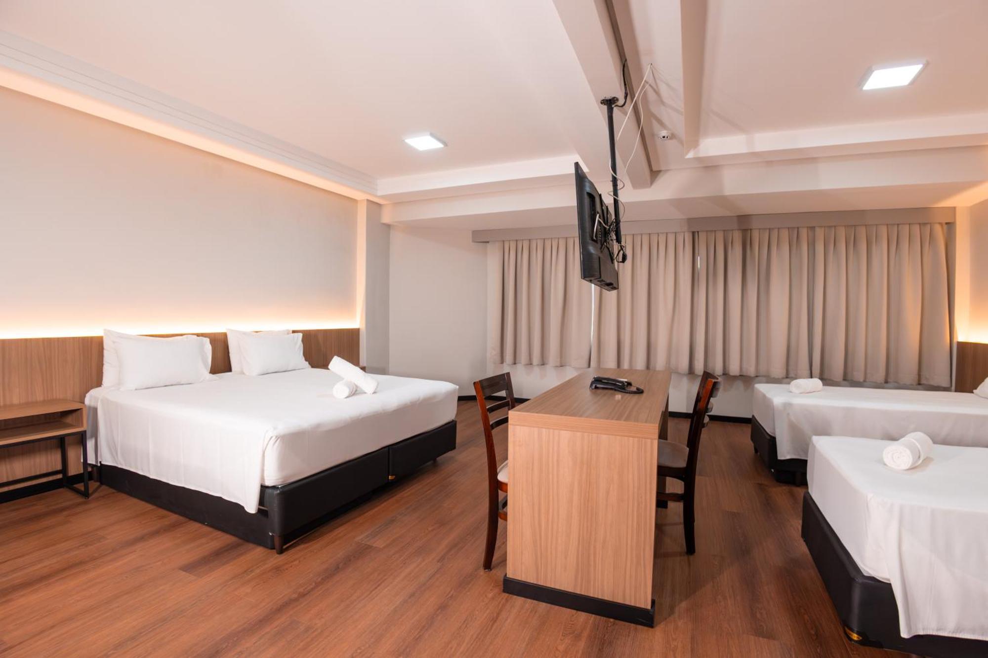 Quadruple Room,1739380573:JPEG