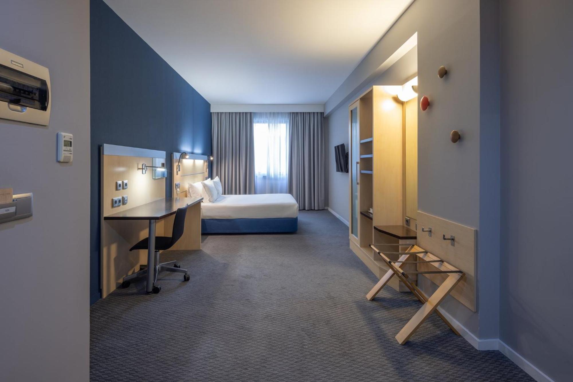 Standard Double Room Accessible