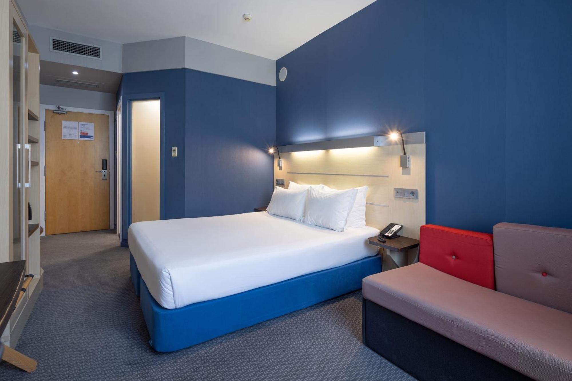 Standard Double Room Sofa Bed
