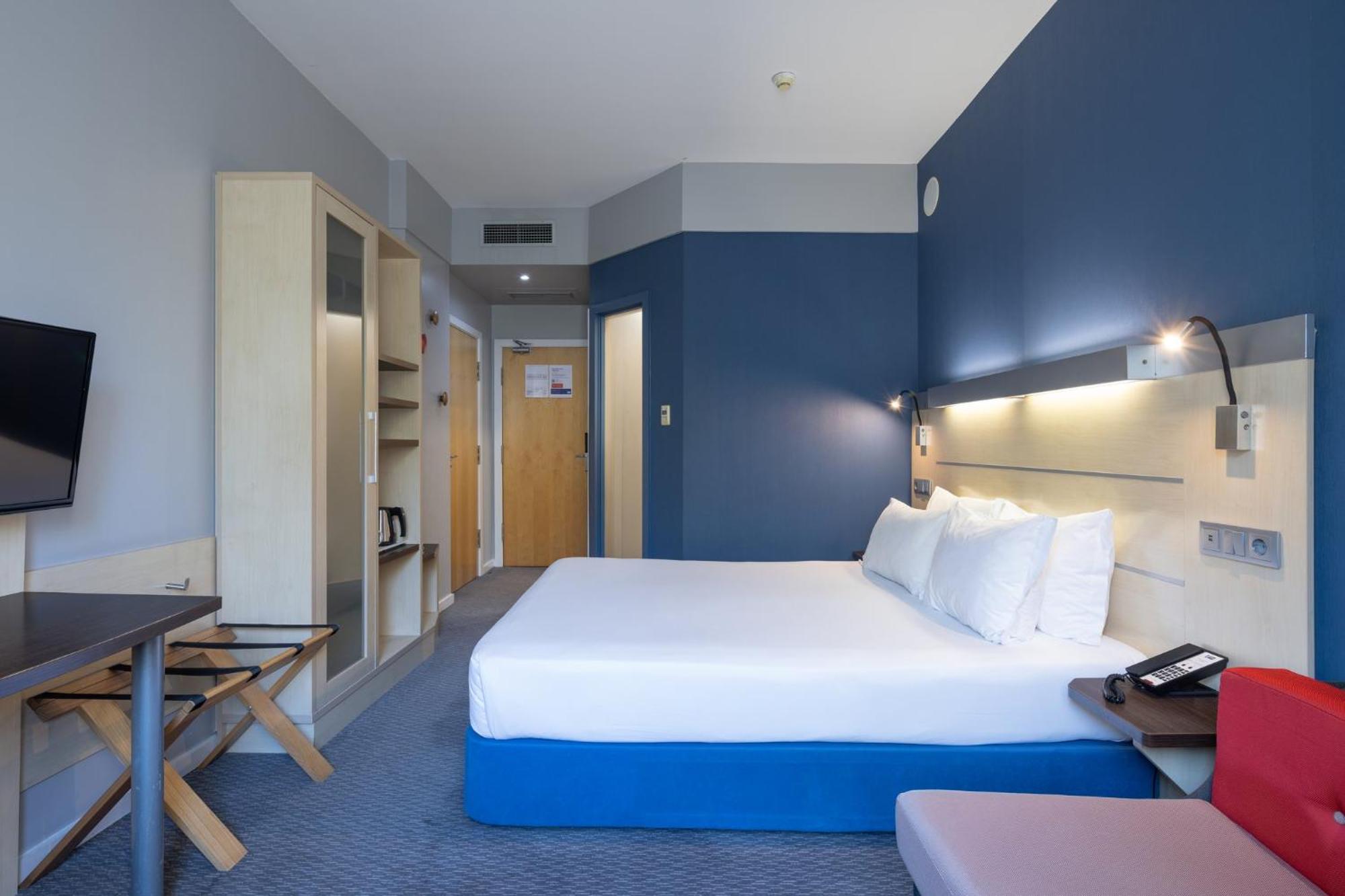 Standard Double Room Sofa Bed