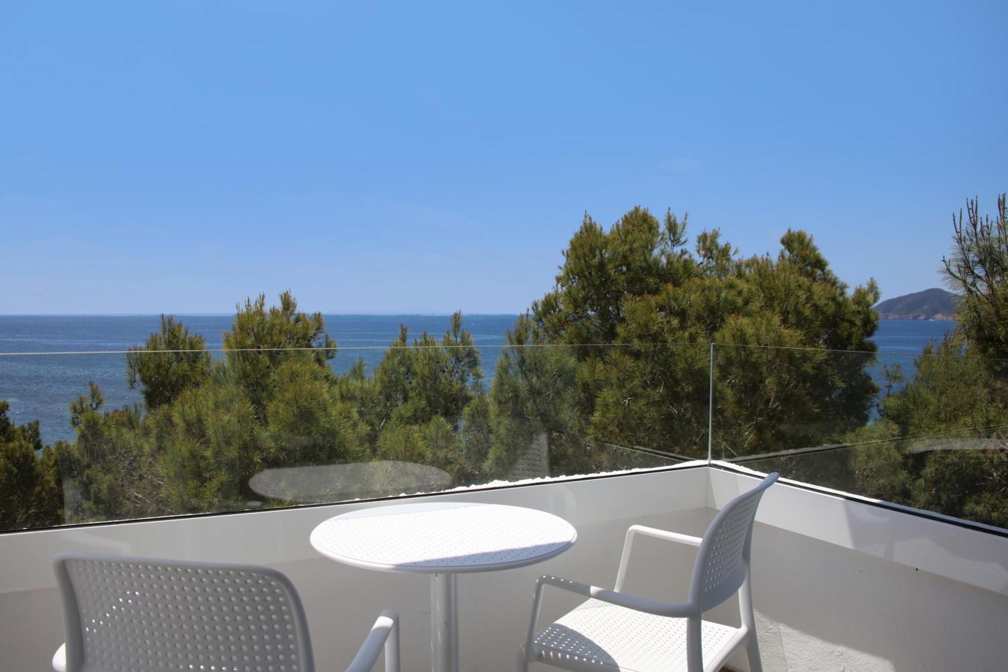 Doble Side Sea View Priority Location