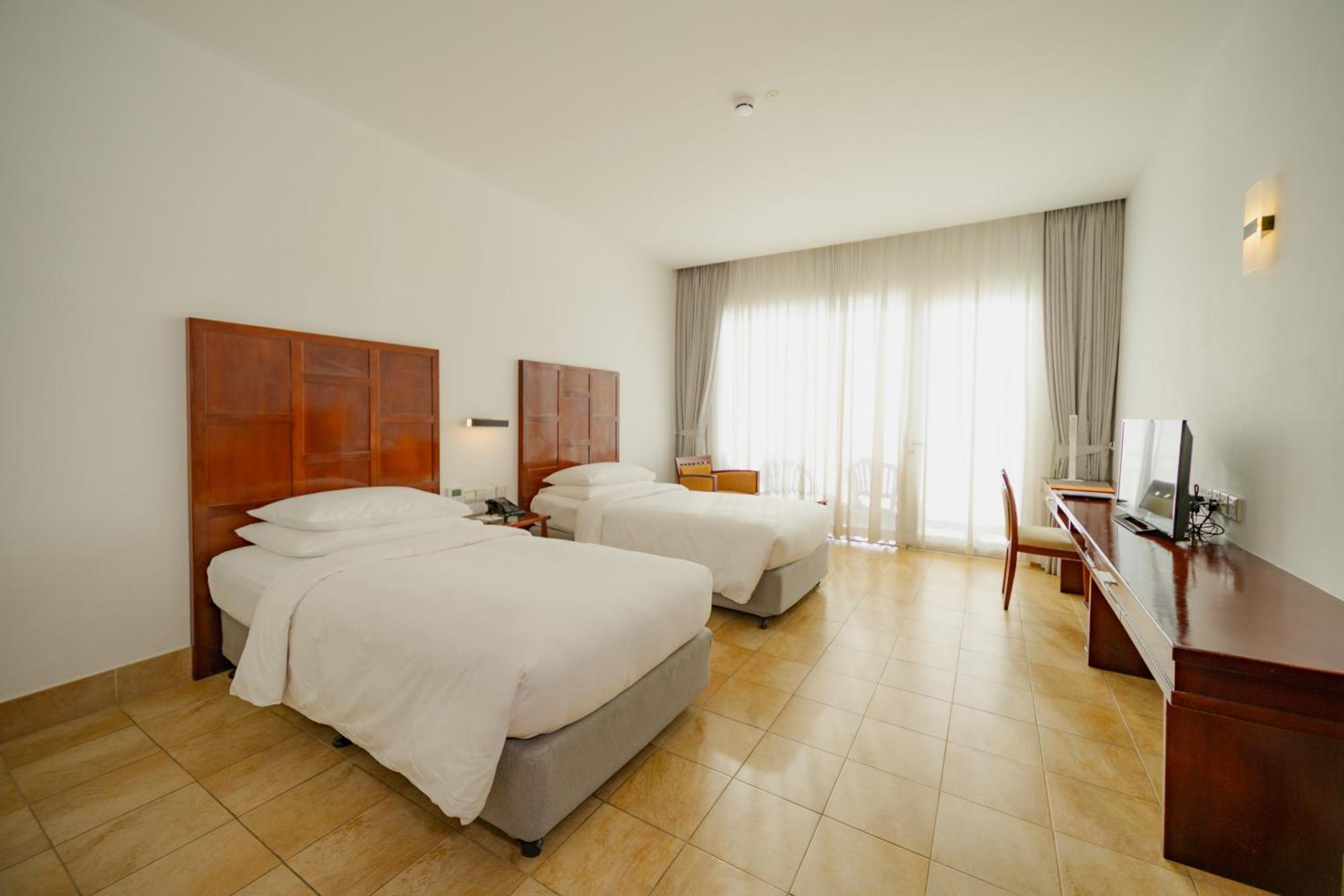 Deluxe Seaview View Twin