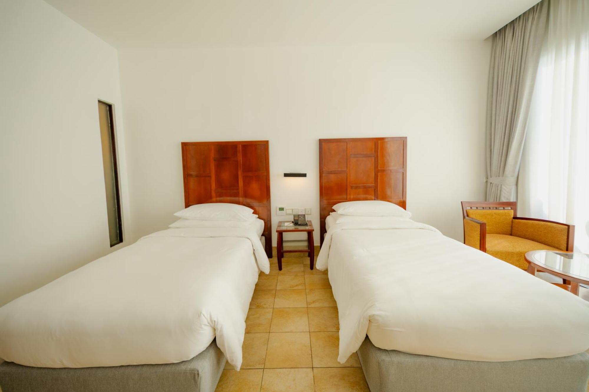 Deluxe Seaview View Twin