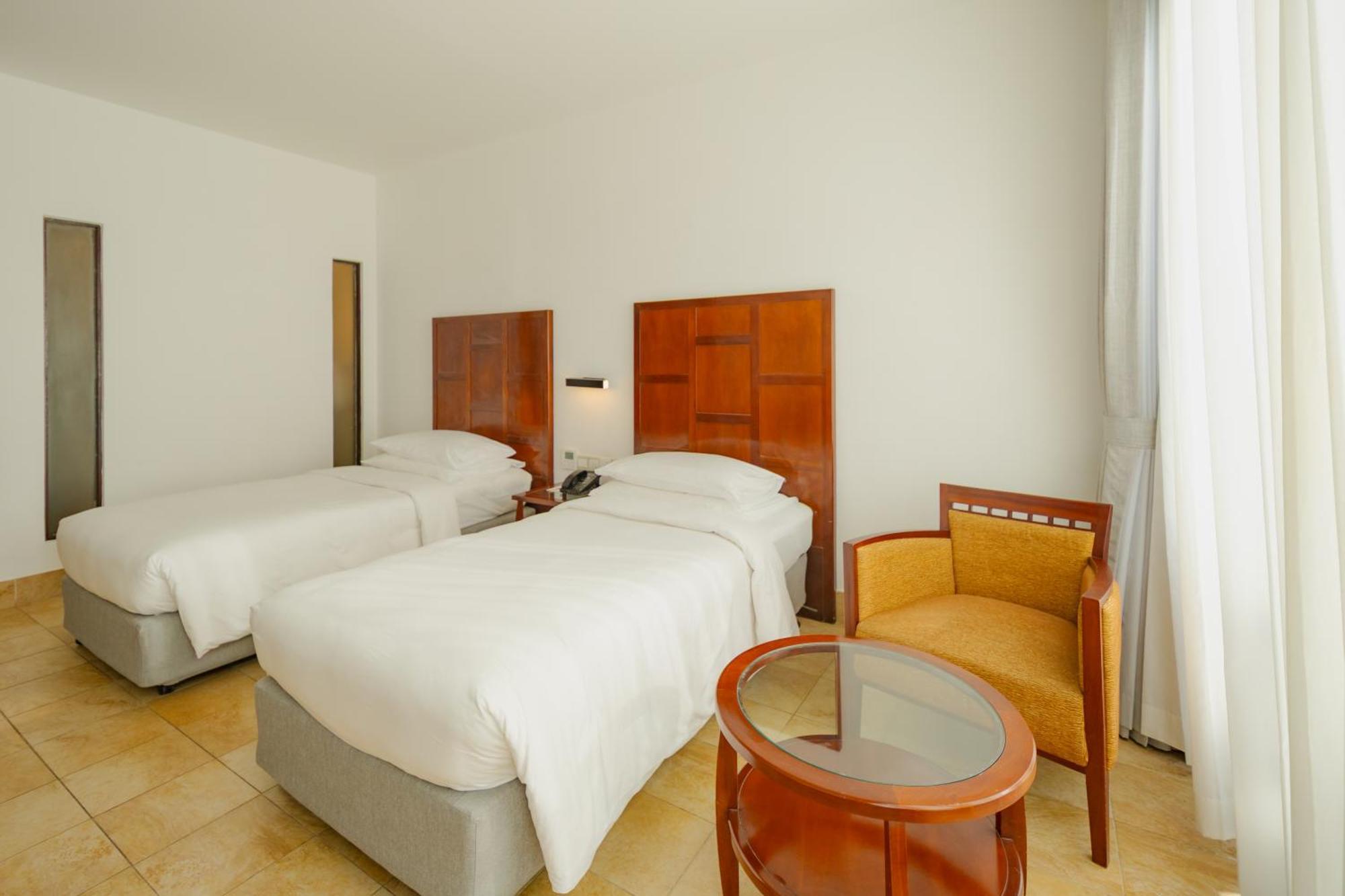Deluxe Seaview View Twin